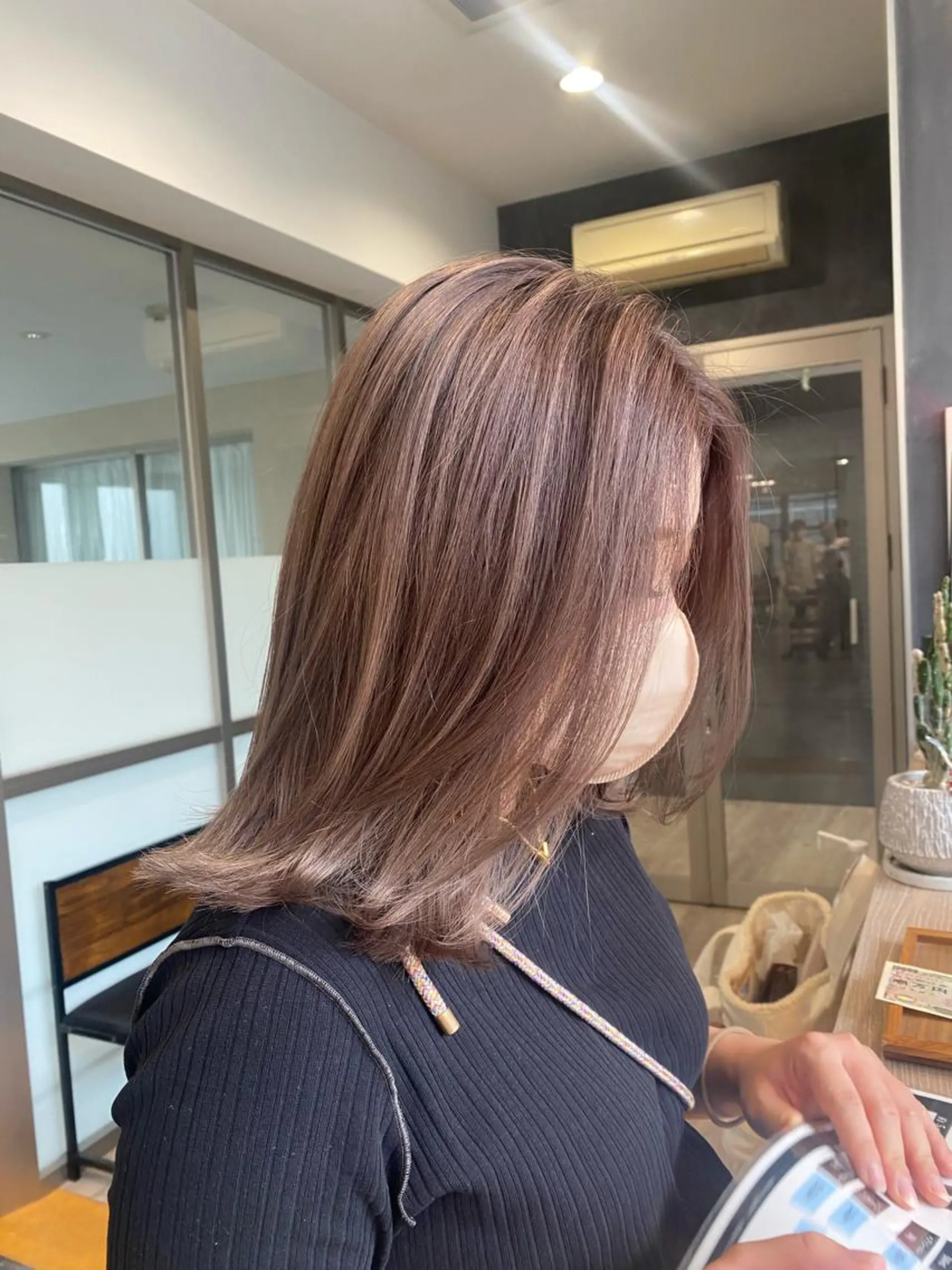 ミディアム ヘアカラー ハイトーンボブ Mizuki.のヘアスタイル