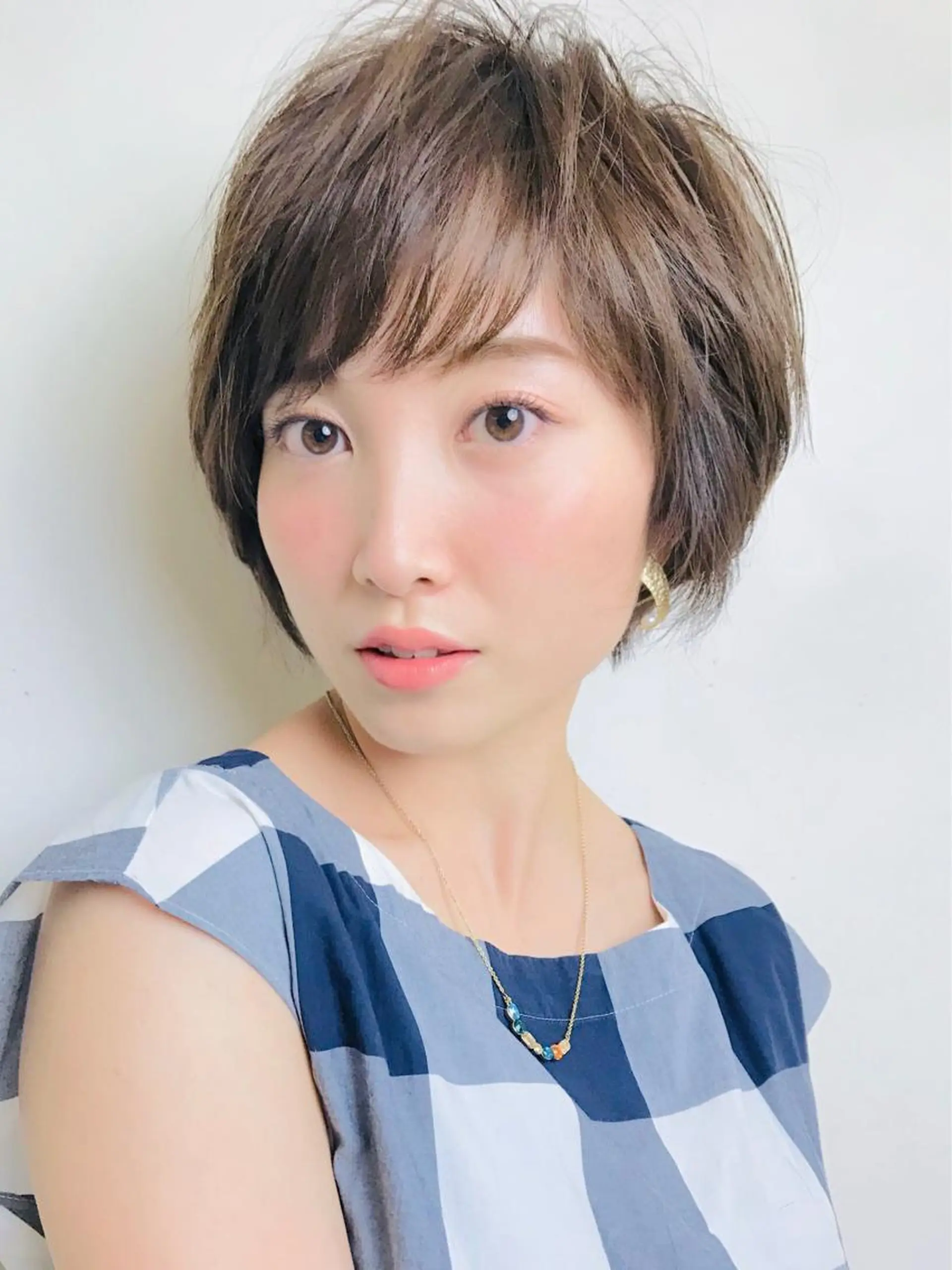 ショート カラー ショートヘア マツオカ ケンシロウのヘアスタイル