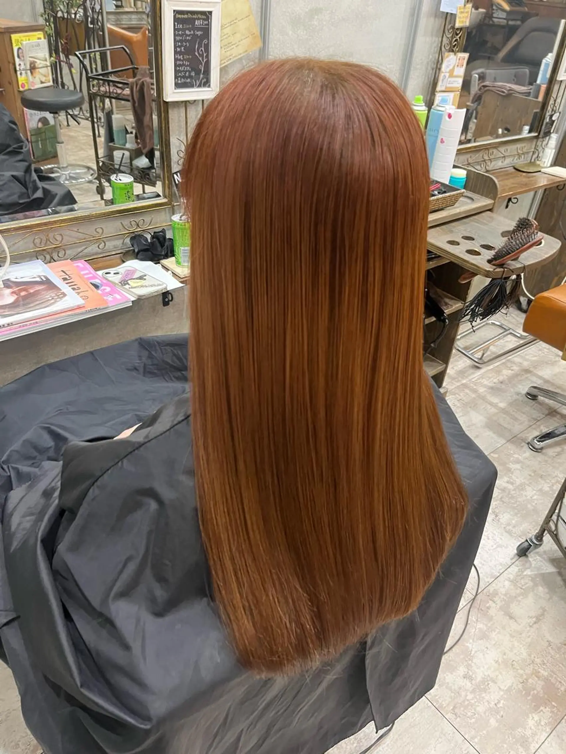 ロング カラー ブリーチ ブラウンカラー ブリーチなしカラー オレンジ オレンジブラウン 艶髪/ハイトーン/ ヘアセット/モエノのヘアスタイル