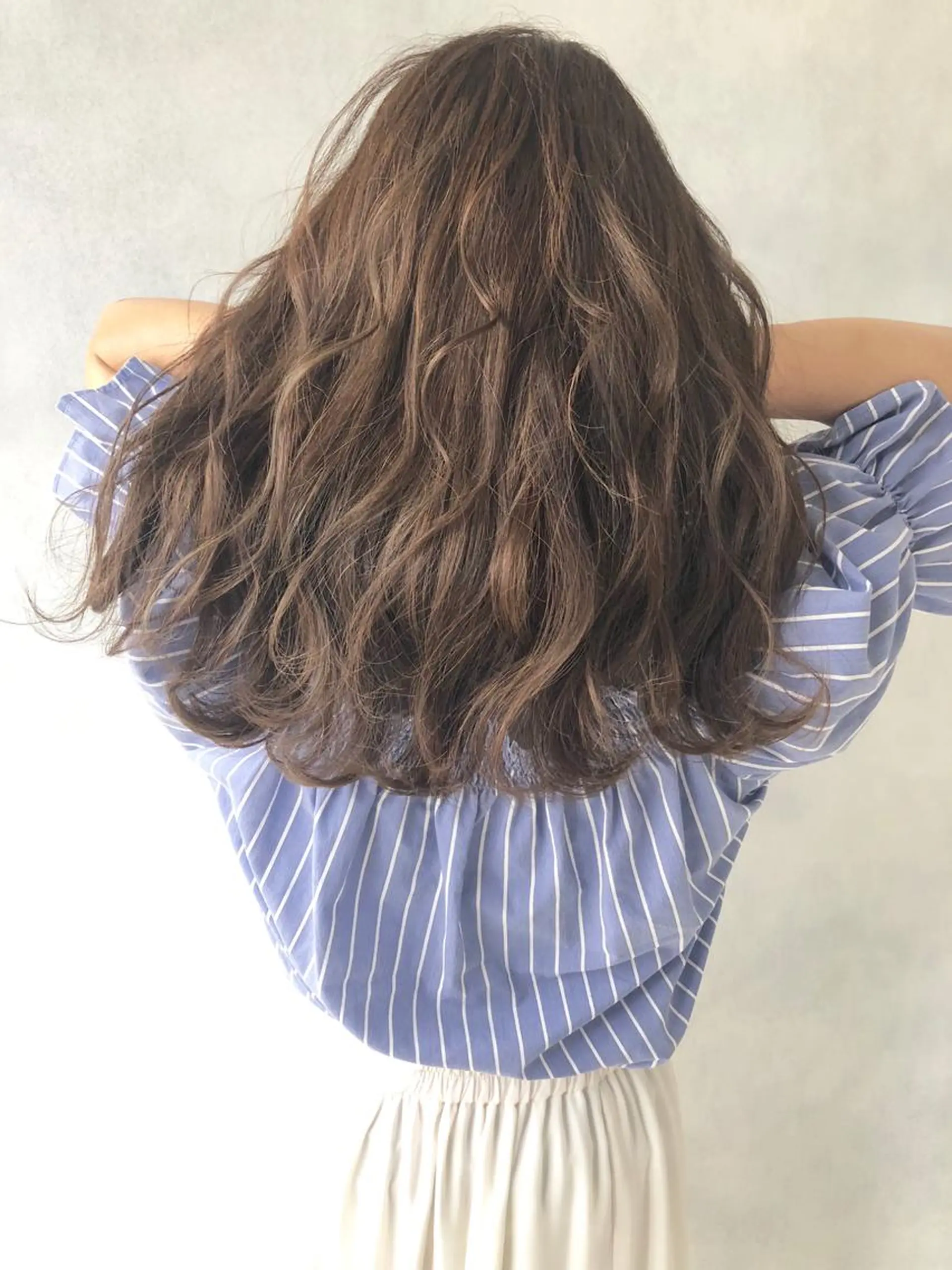 ロング 外国人風カラー ハイライト ヘアカラー トリートメント 小澤大輔 YOLO hairのヘアスタイル