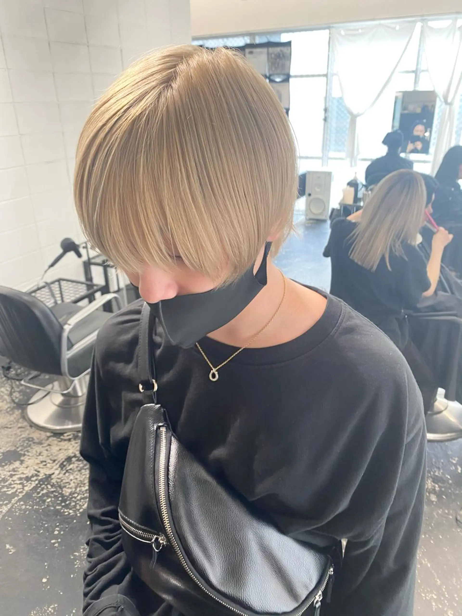 ショート カラー パーマ ヘアアレンジ メンズ ブリーチ　ハイトーン 特化🌈フジタハルキのヘアスタイル