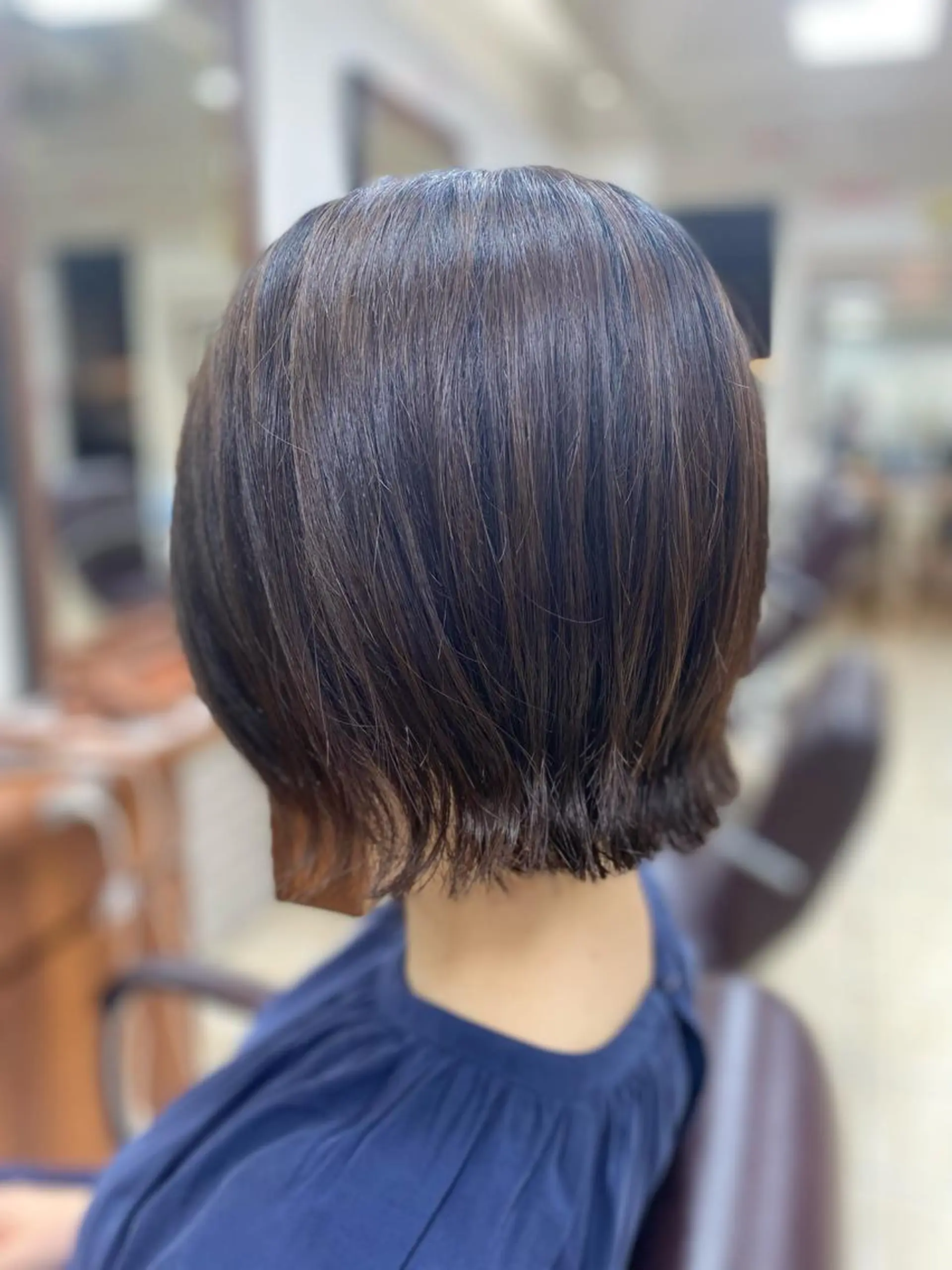 ショート ボブ 外ハネヘア HIRAGA MIKIのヘアスタイル