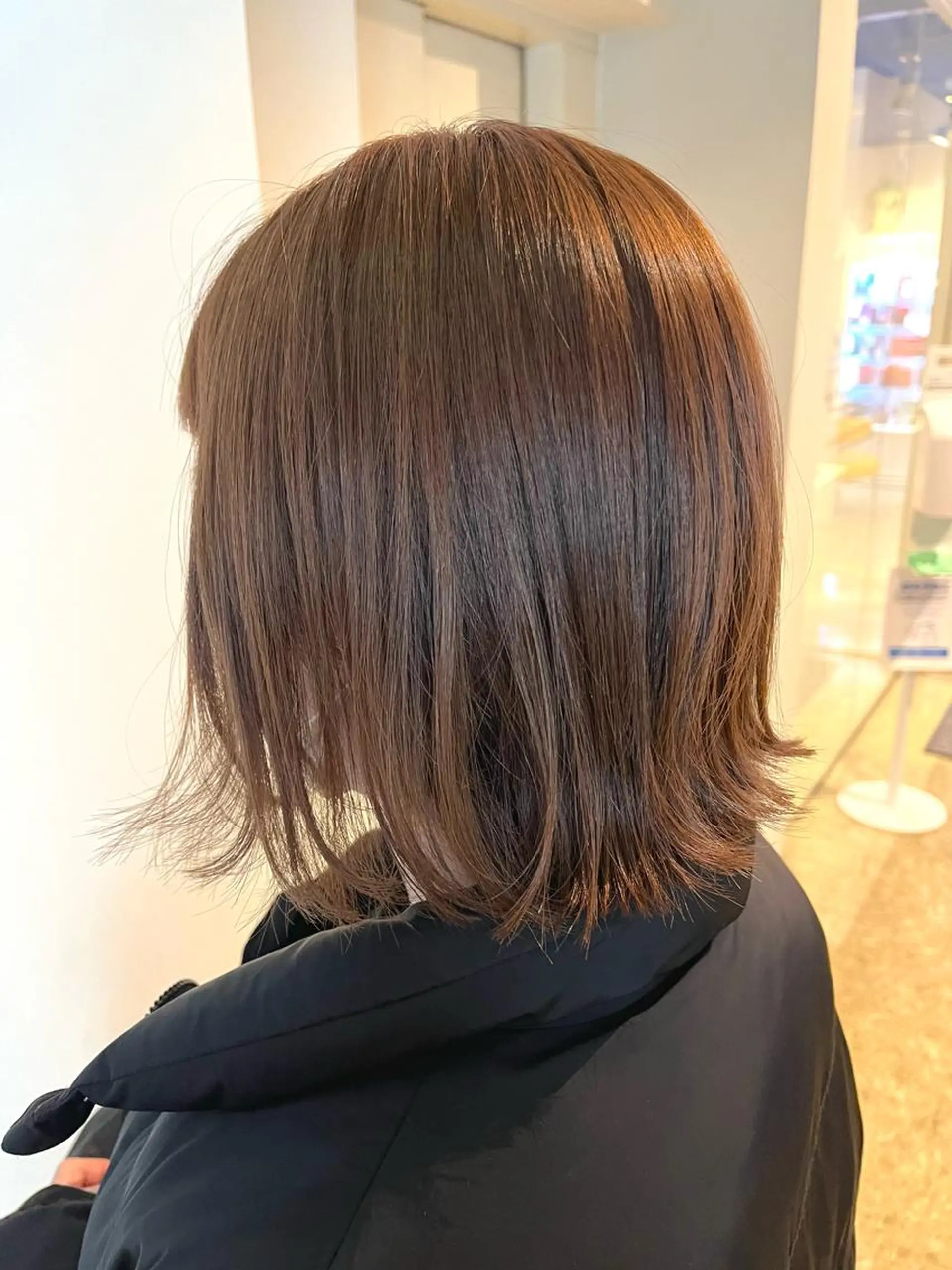 ミディアム カラー カット ヘアカラー うしだ かおるのヘアスタイル