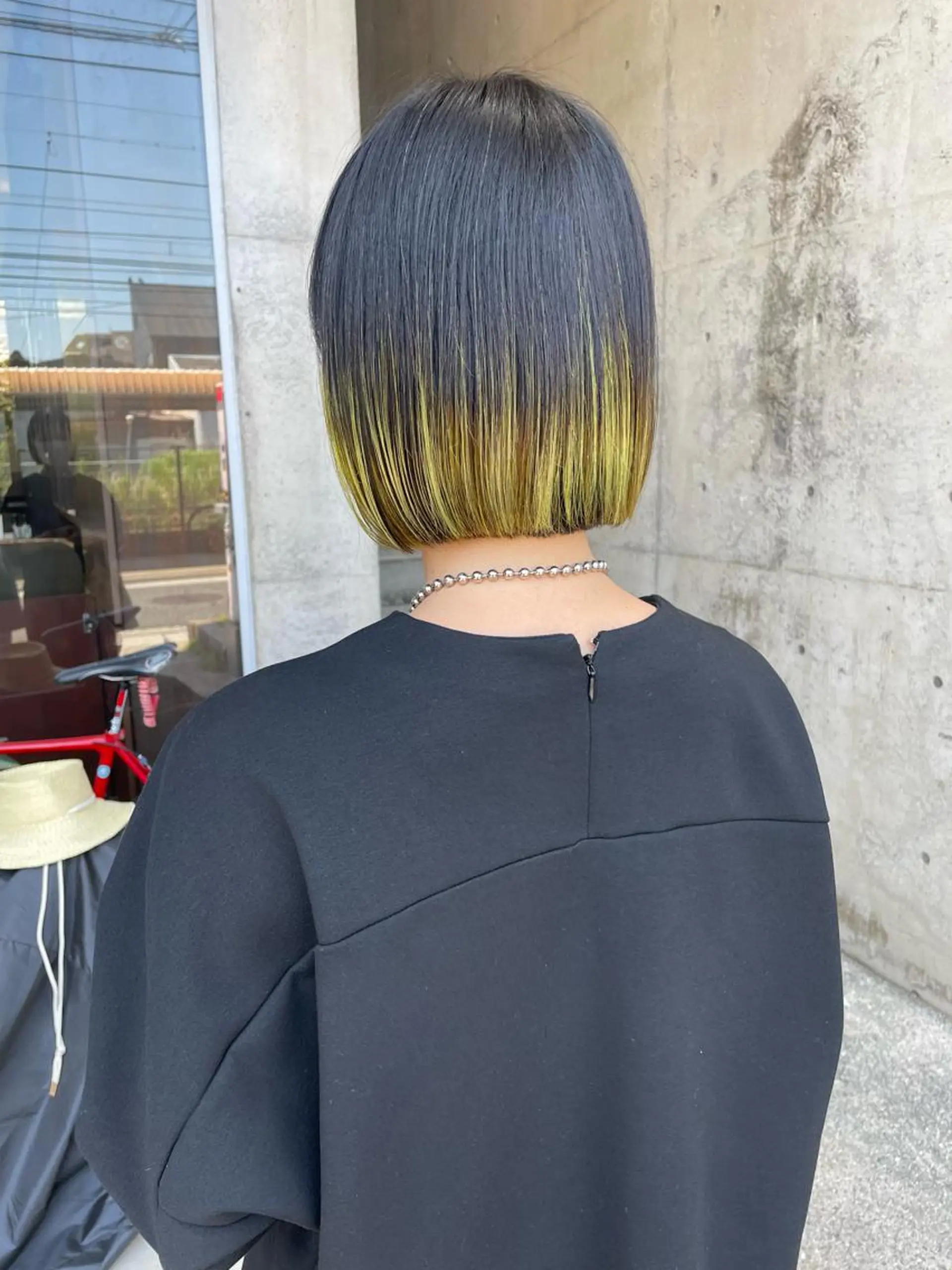 ショート カラー 日高 香織のヘアスタイル