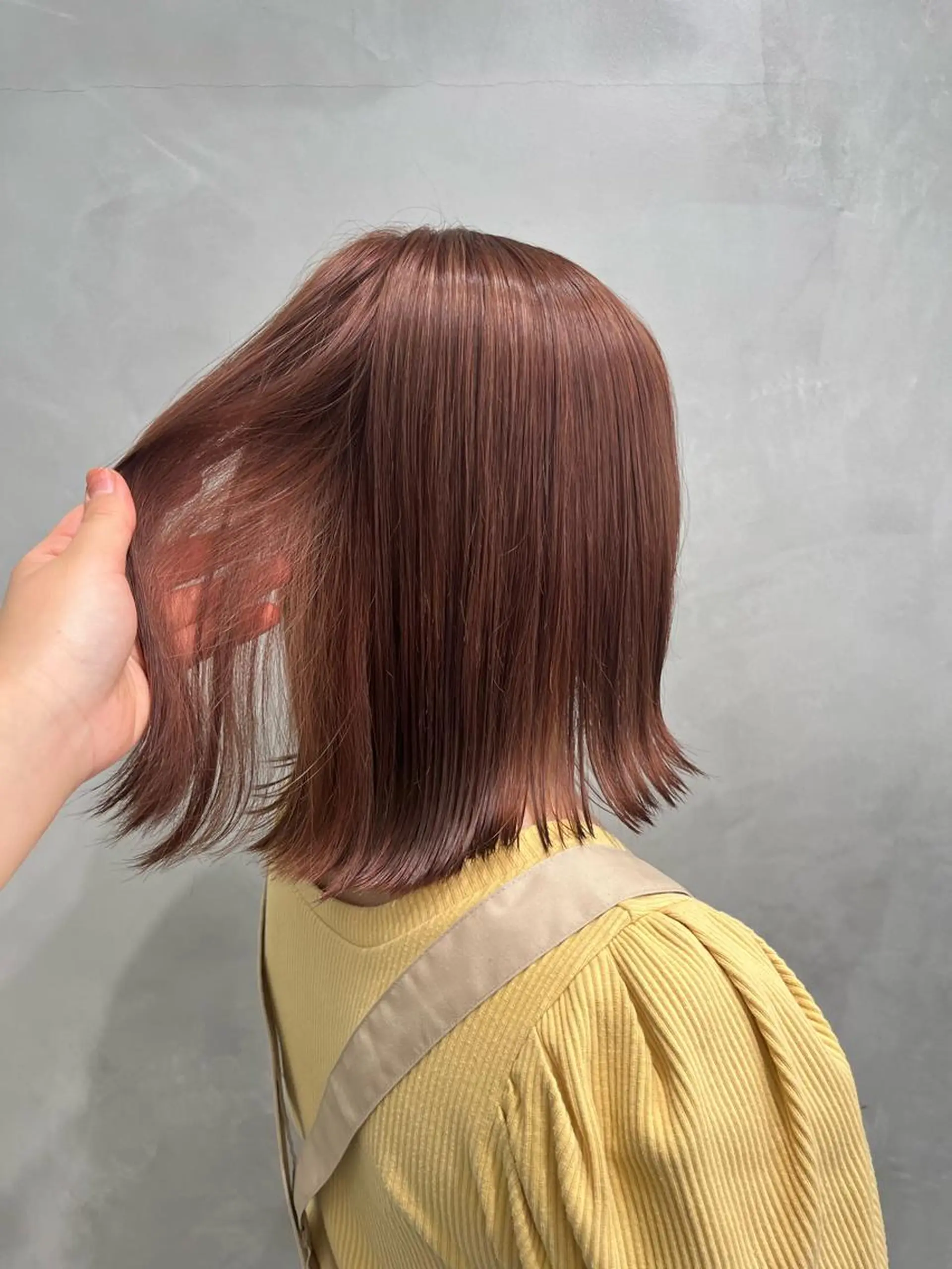 カラー ブリーチ ブラウンカラー オレンジ オレンジブラウン 中村 彩夏のヘアスタイル