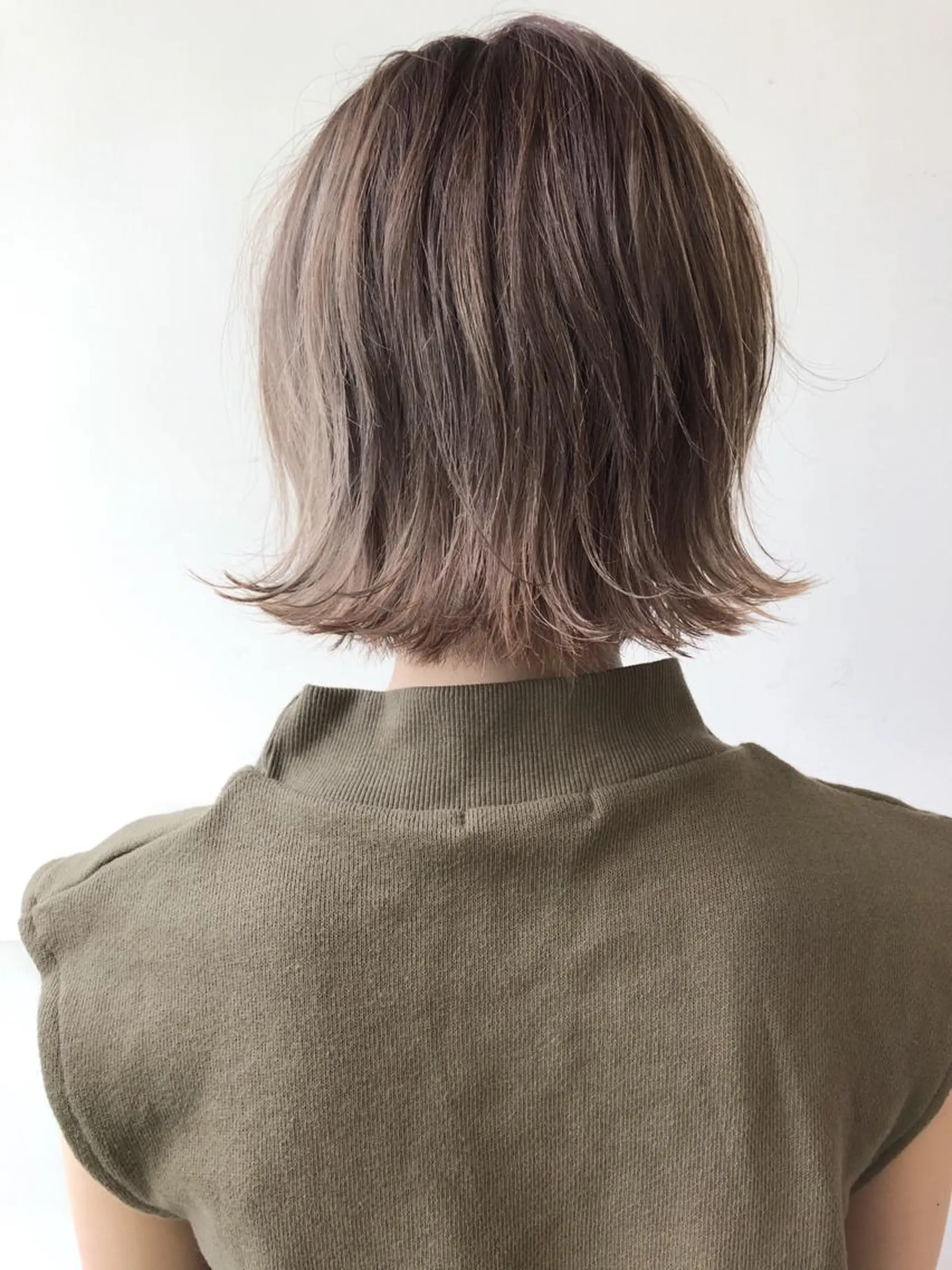 ミディアム ミディアムパーマ 似合わせカット 徳本 駿太のヘアスタイル