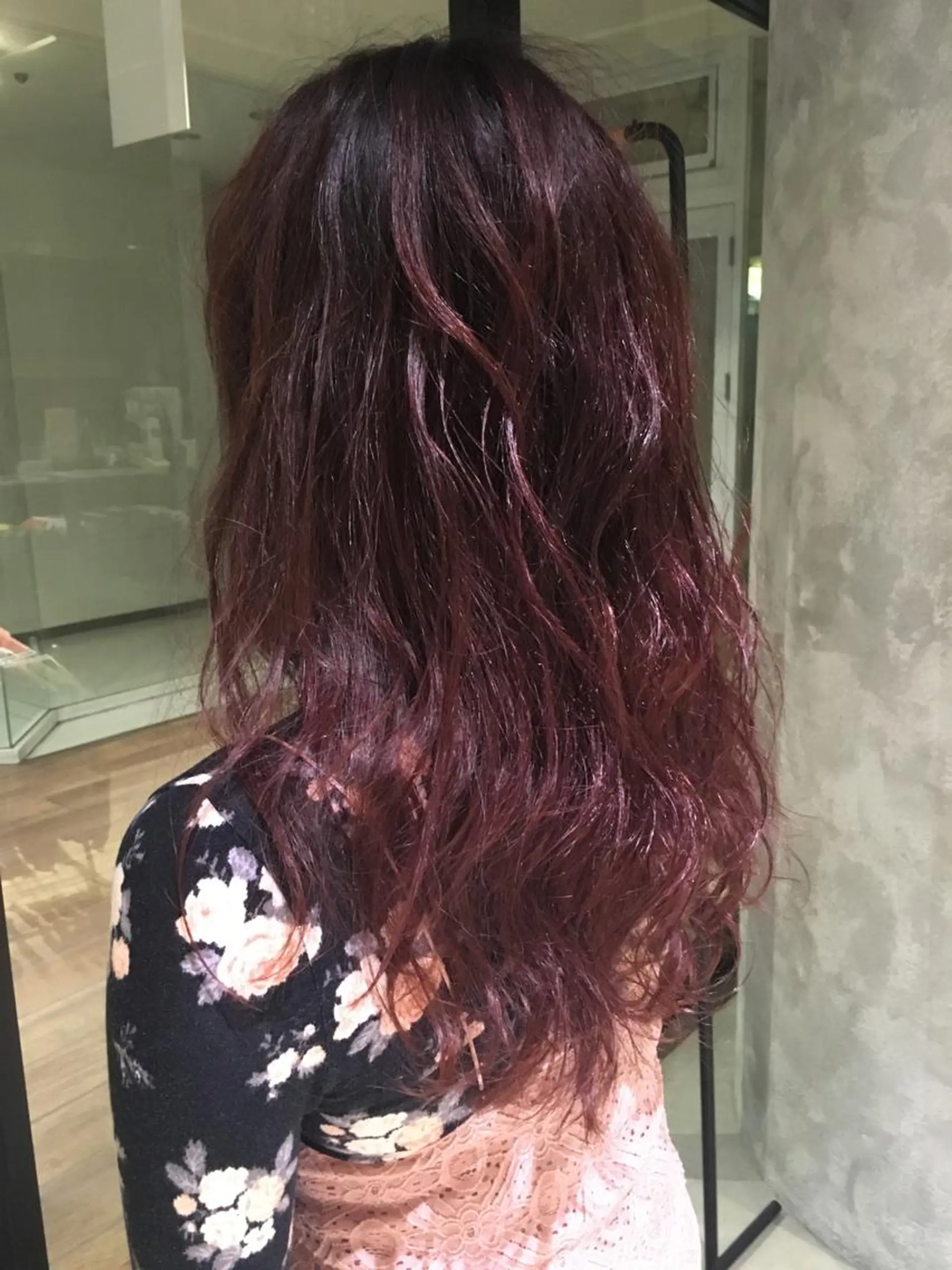 ロング カラー ピンクカラー 松村 崇弘のヘアスタイル