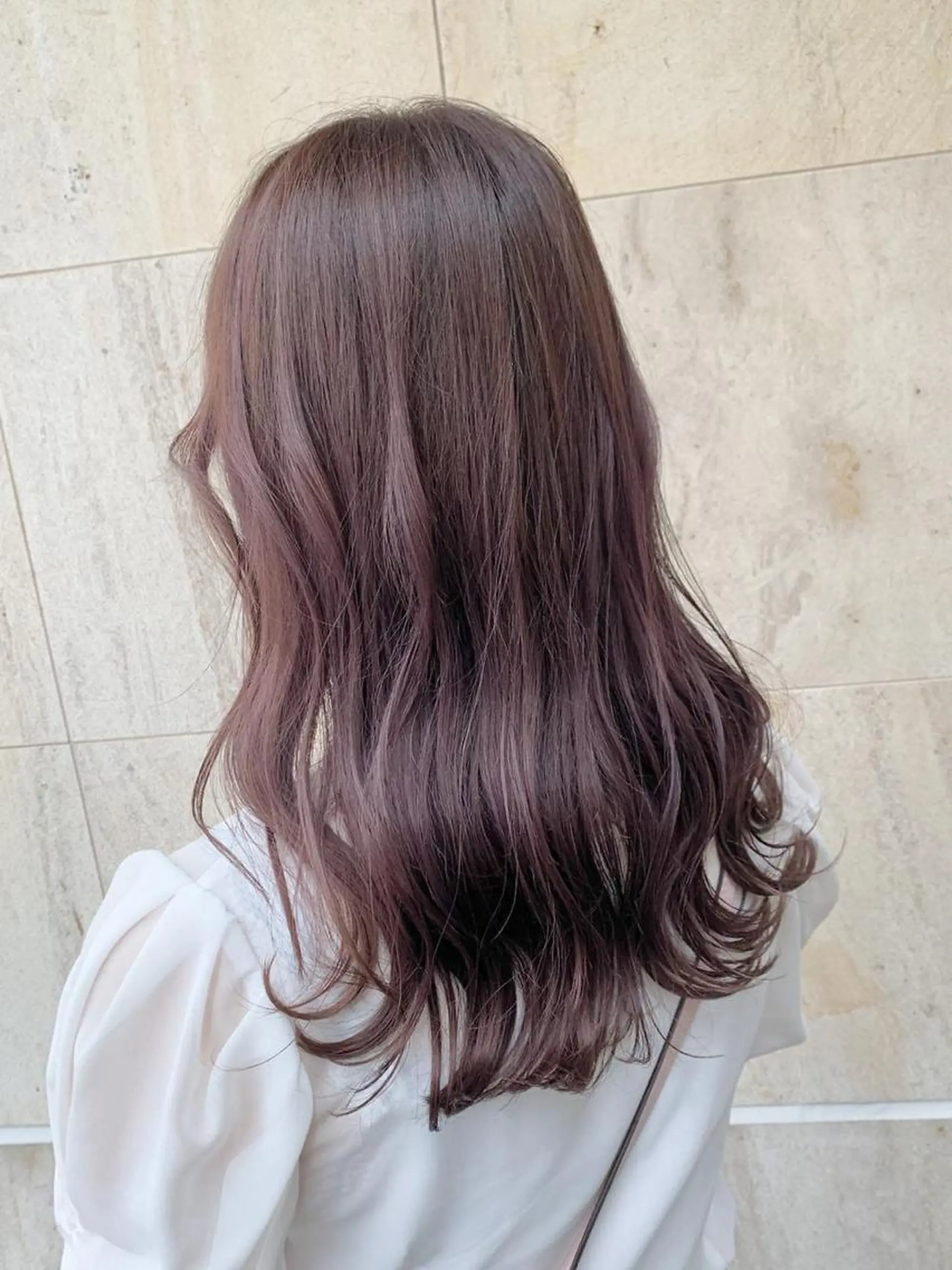 ミディアム カラー モテ前髪 タゴメ シンヤのヘアスタイル