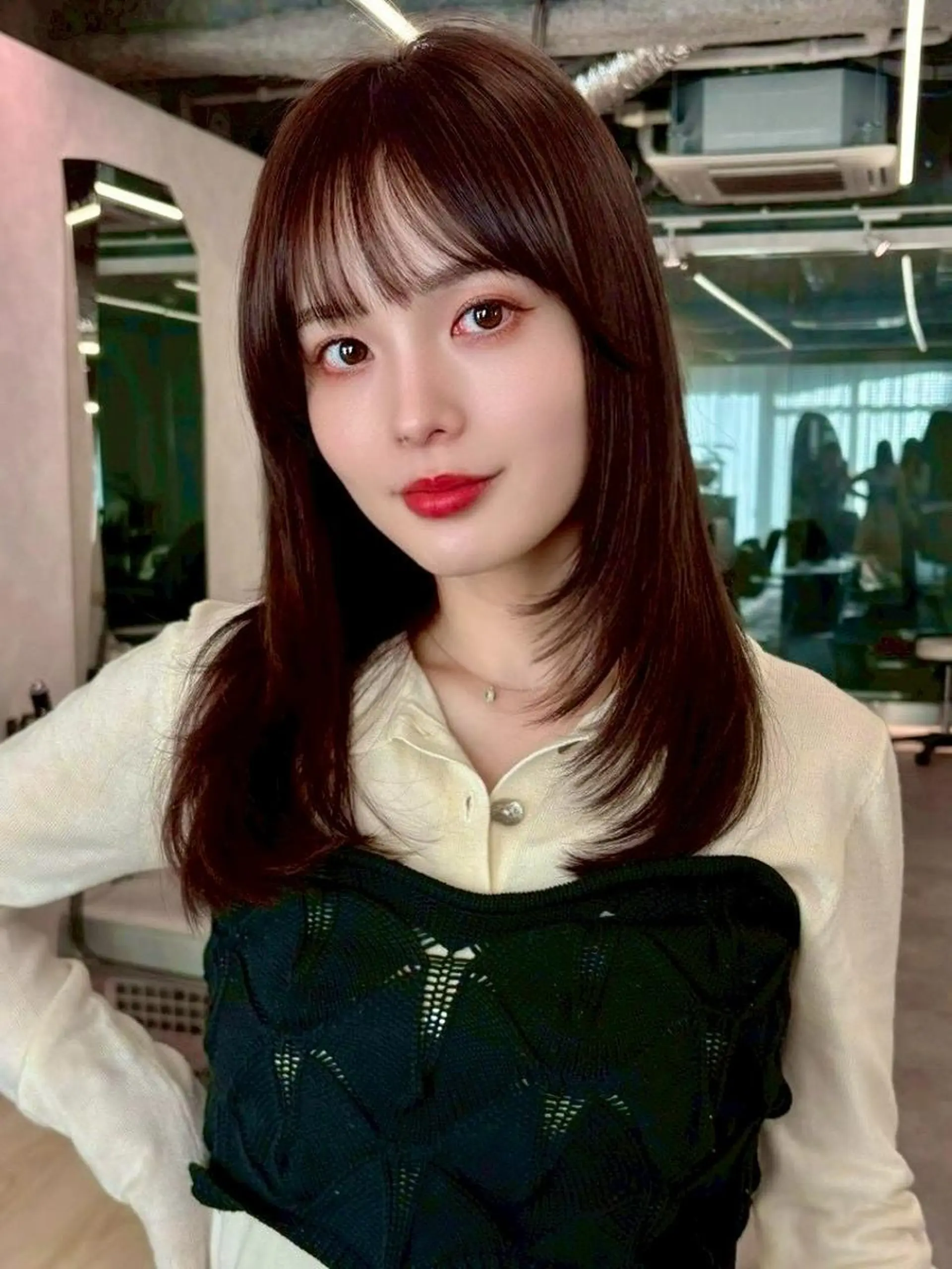 ミディアム Farbe🤍 女性限定のヘアスタイル