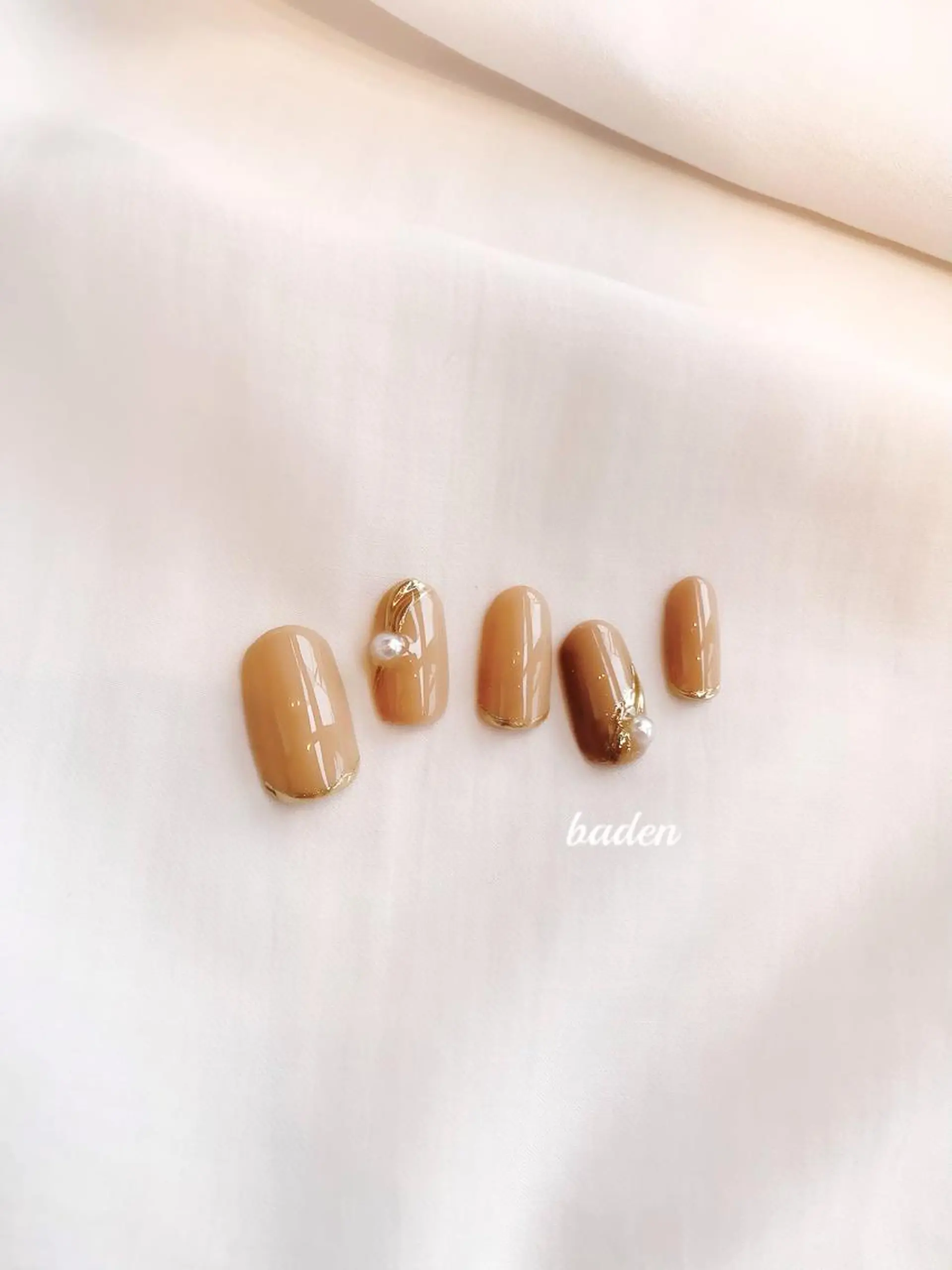 ネイル ハンドネイル Baden Nail ﾊﾞ-ﾃﾞﾝ ﾈｲﾙのネイルデザイン