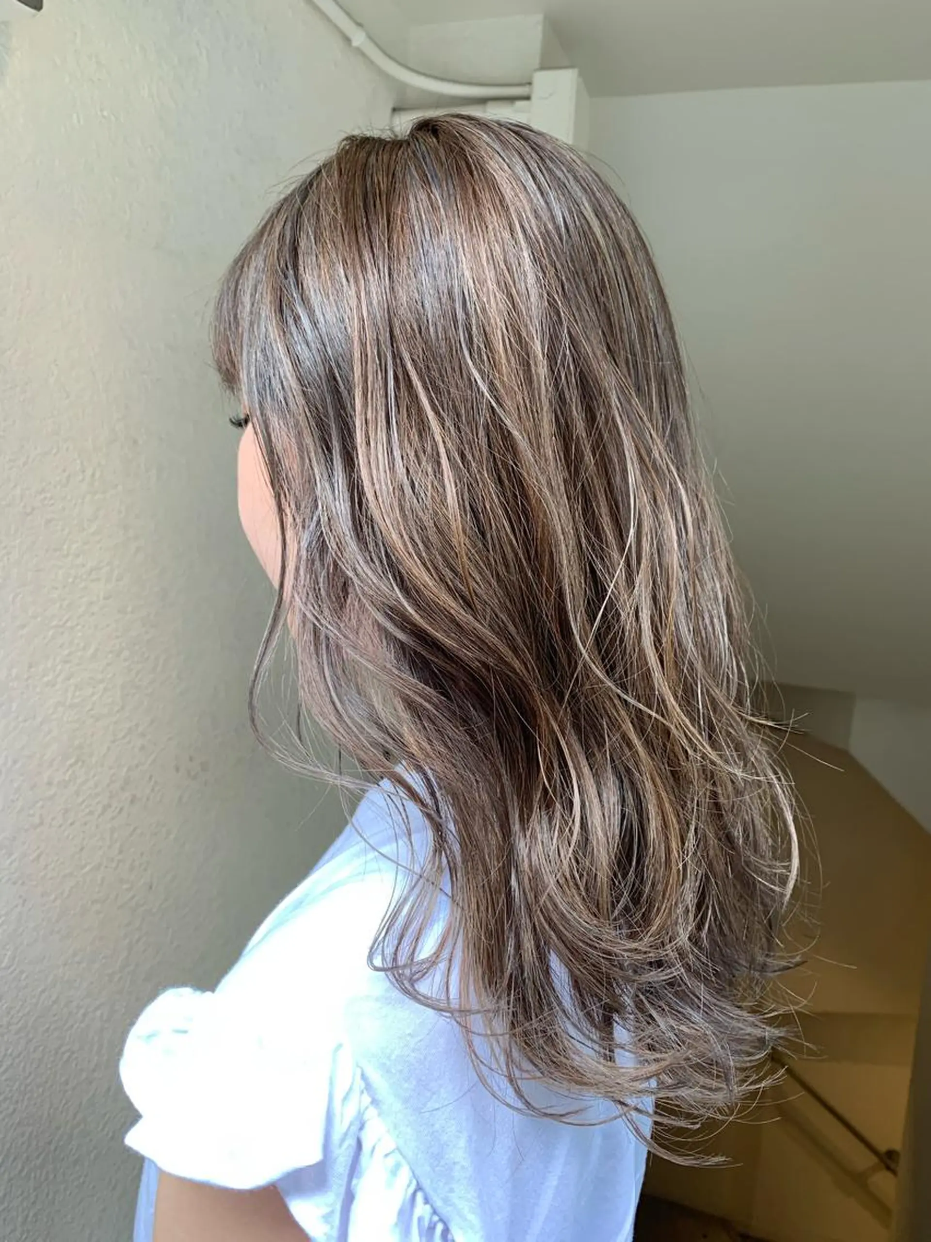 ロング カラー ハイライト✖️ 暗髪🤎Nahoのヘアスタイル