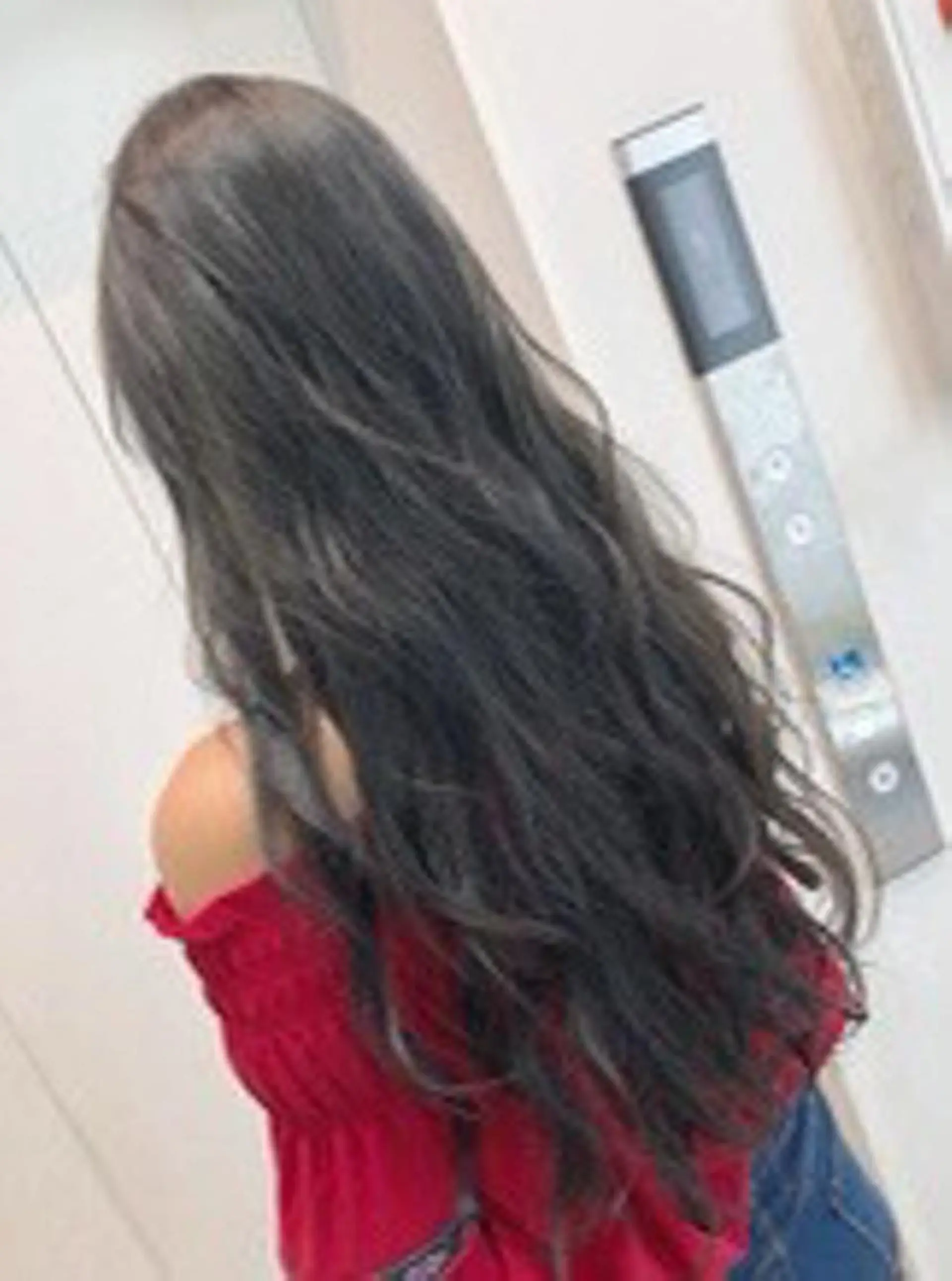 ロング カラー オーナースタイリスト 奈須雄紀のヘアスタイル