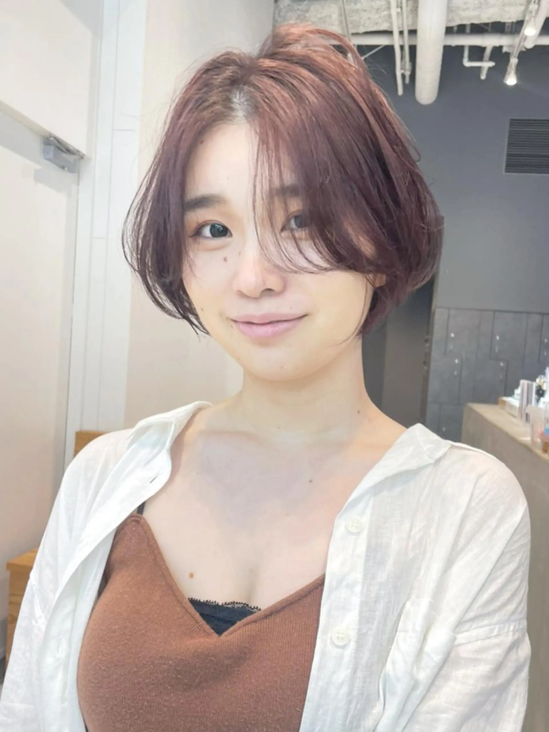 カラー ショート ブラウンカラー ピンクカラー ピンクブラウン ショートヘア ITbyALBUM 中野店のヘアスタイル