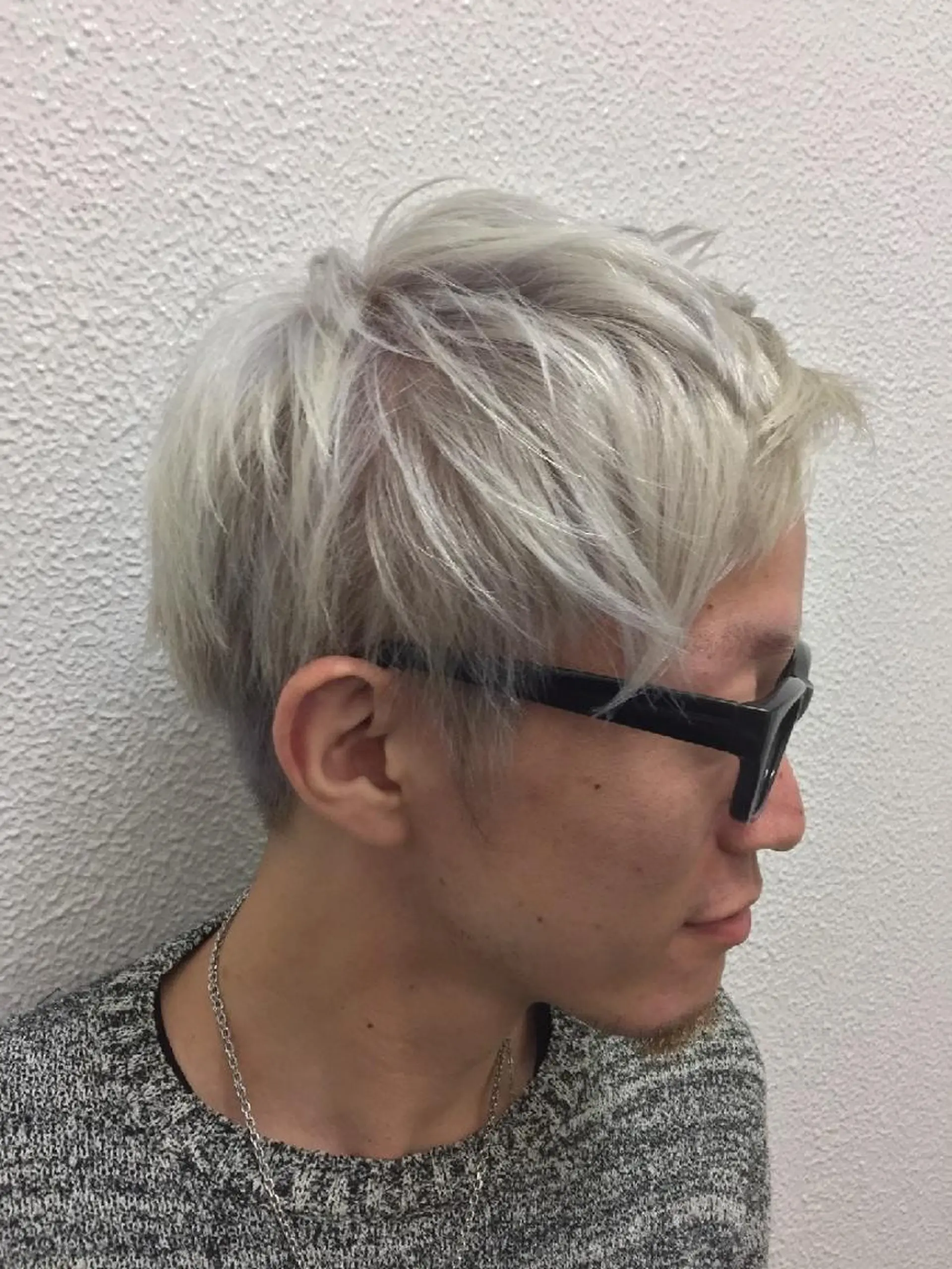 メンズ メンズブリーチ YASUHIRO グレージュ/メンズのヘアスタイル