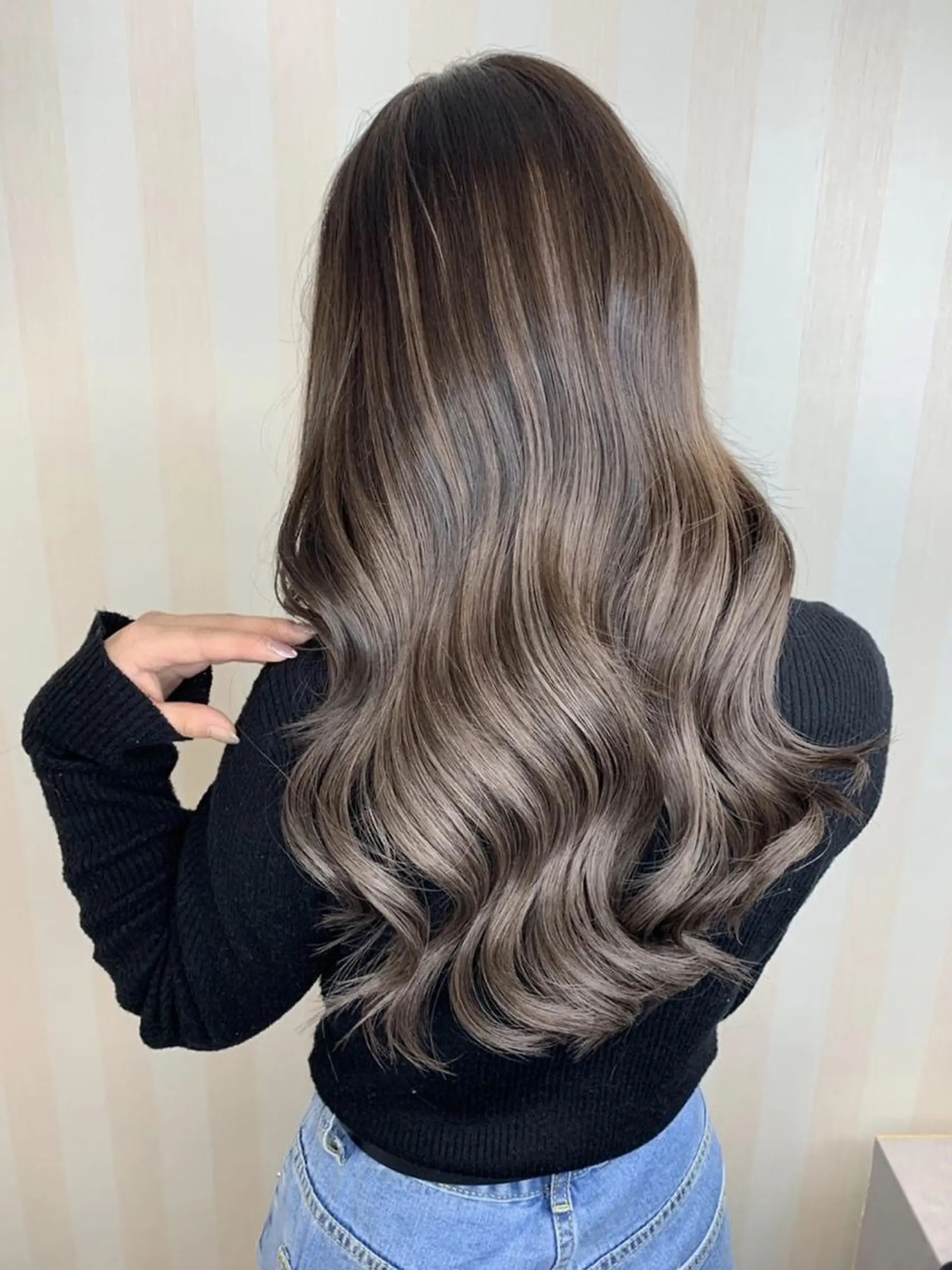 ロング エクステ レイヤーカット 千葉　遼のヘアスタイル