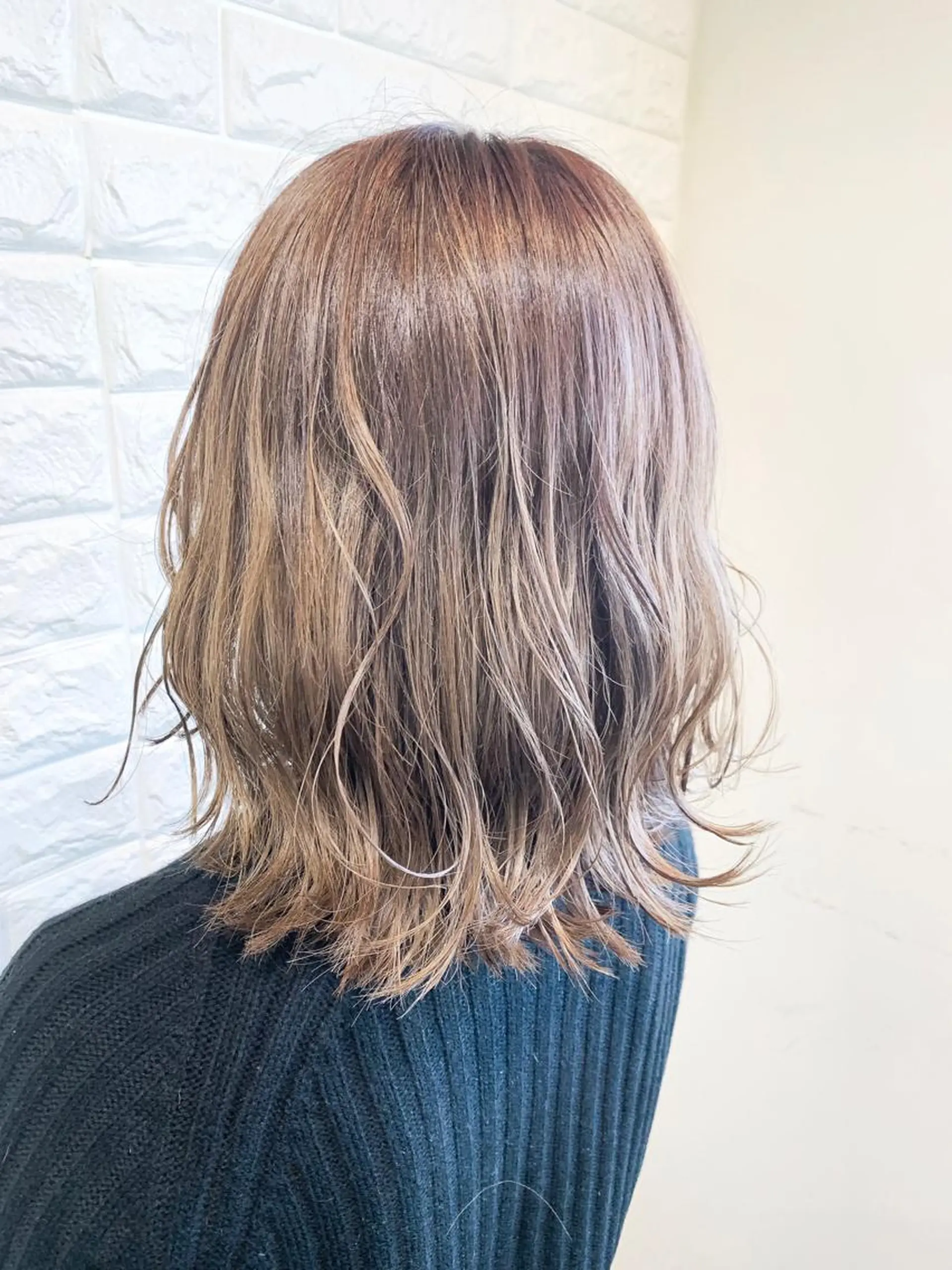 ショート カラー ヘアアレンジ ブリーチ 透明感カラー ハイライトカラー ハイライト 🌿‬ ܸAir 透明感🌱西村知佳のヘアスタイル