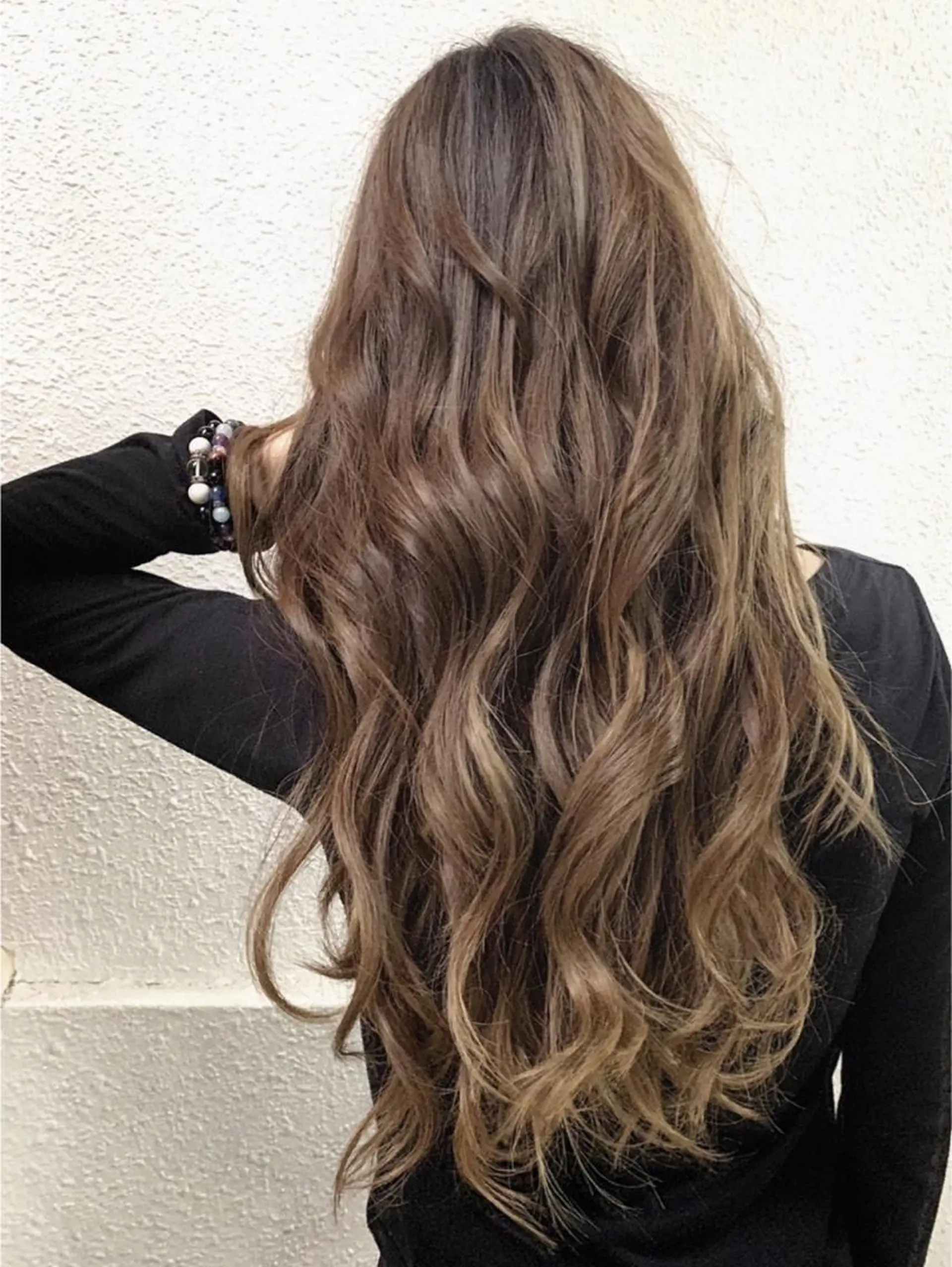 ロング カラー アッシュ バレイヤージュ ブリーチ デザインカラー グレージュ カット ヘアカラー 京都大人女性ショート 徒歩1分/秋山のヘアスタイル