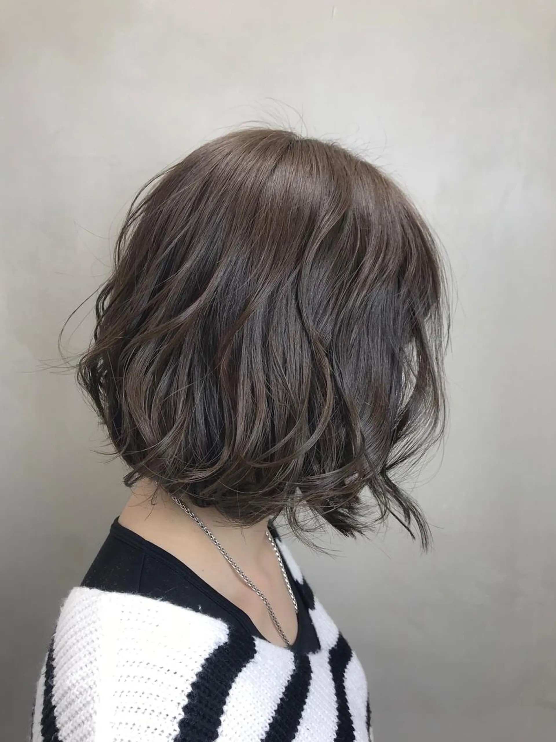 ショート カラー アッシュ ブルーカラー ブルーアッシュ 【透明感、艶髪】西村 有司のヘアスタイル