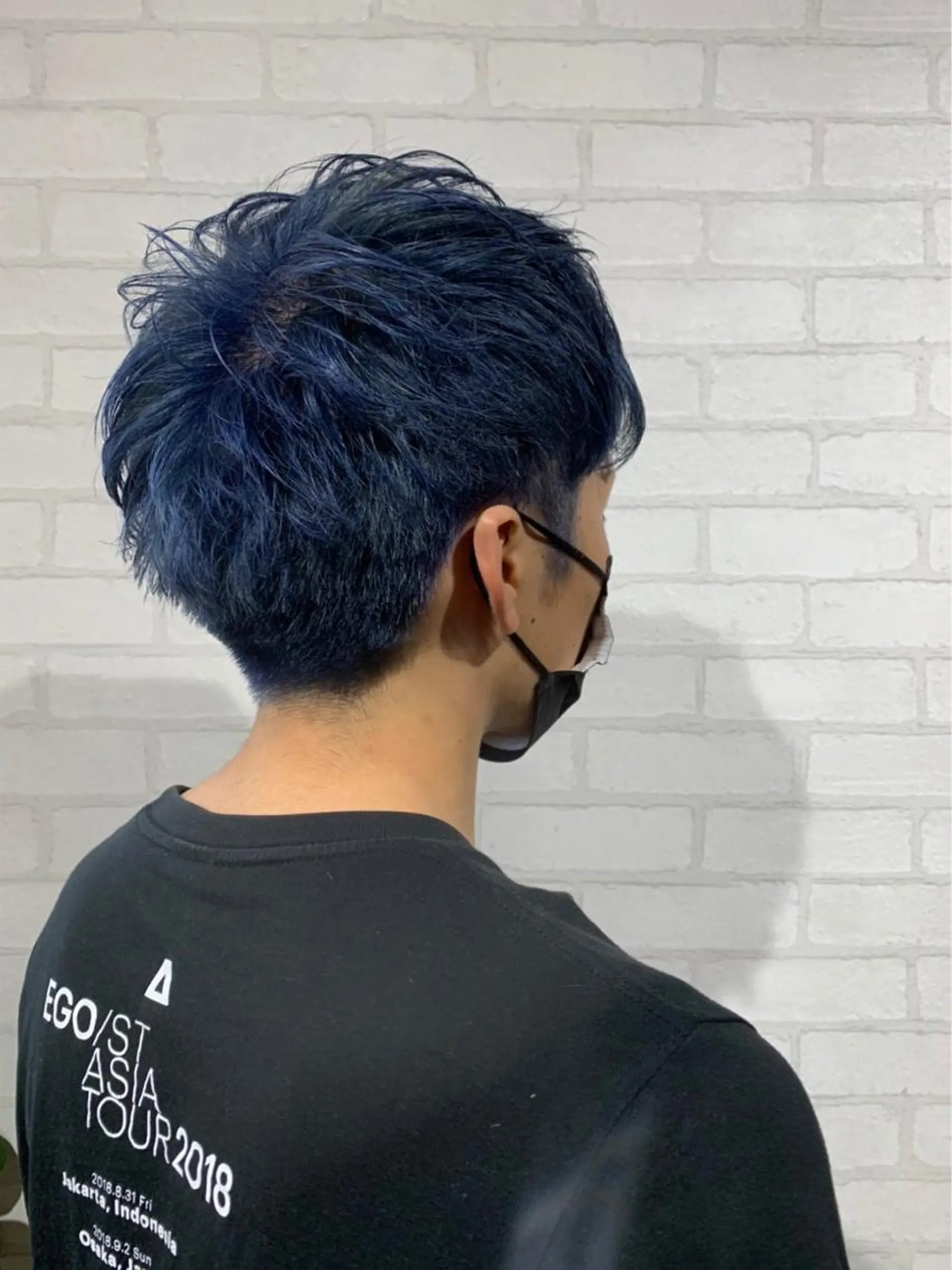 ショート カラー メンズ メンズブリーチ ブリーチ ブルーカラー カット ヘアカラー メンズ特化☝️添田 好恵のヘアスタイル