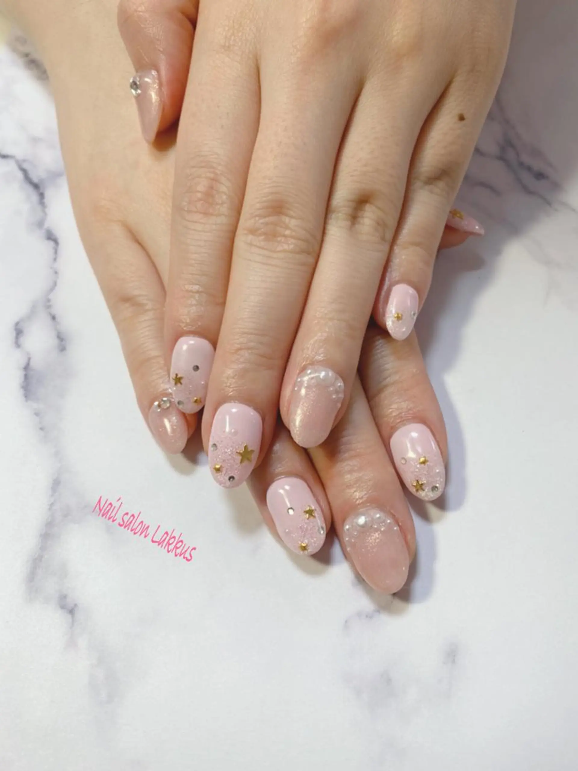 ネイル Lakkus T－CHIのネイルデザイン