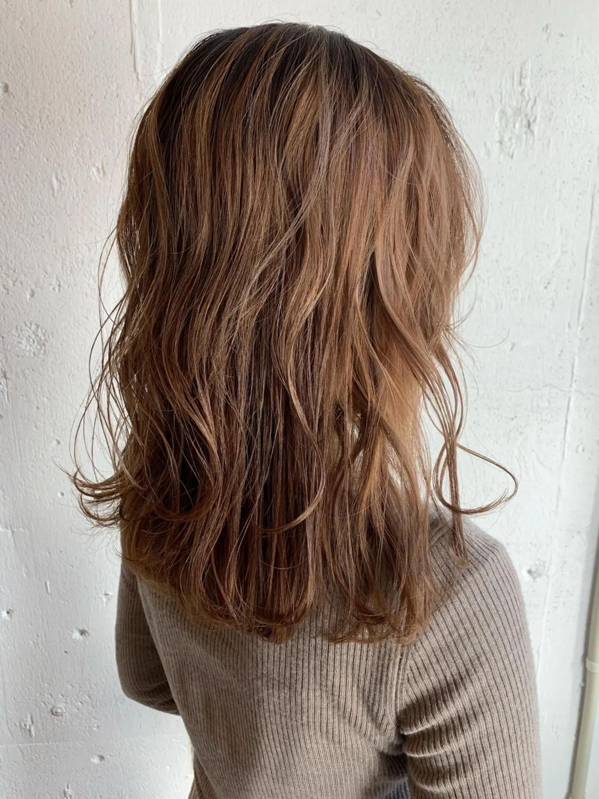 セミロング カラー ヘアカラー 🎈馬場佑馬/ スパイラルパーマ🎈のヘアスタイル