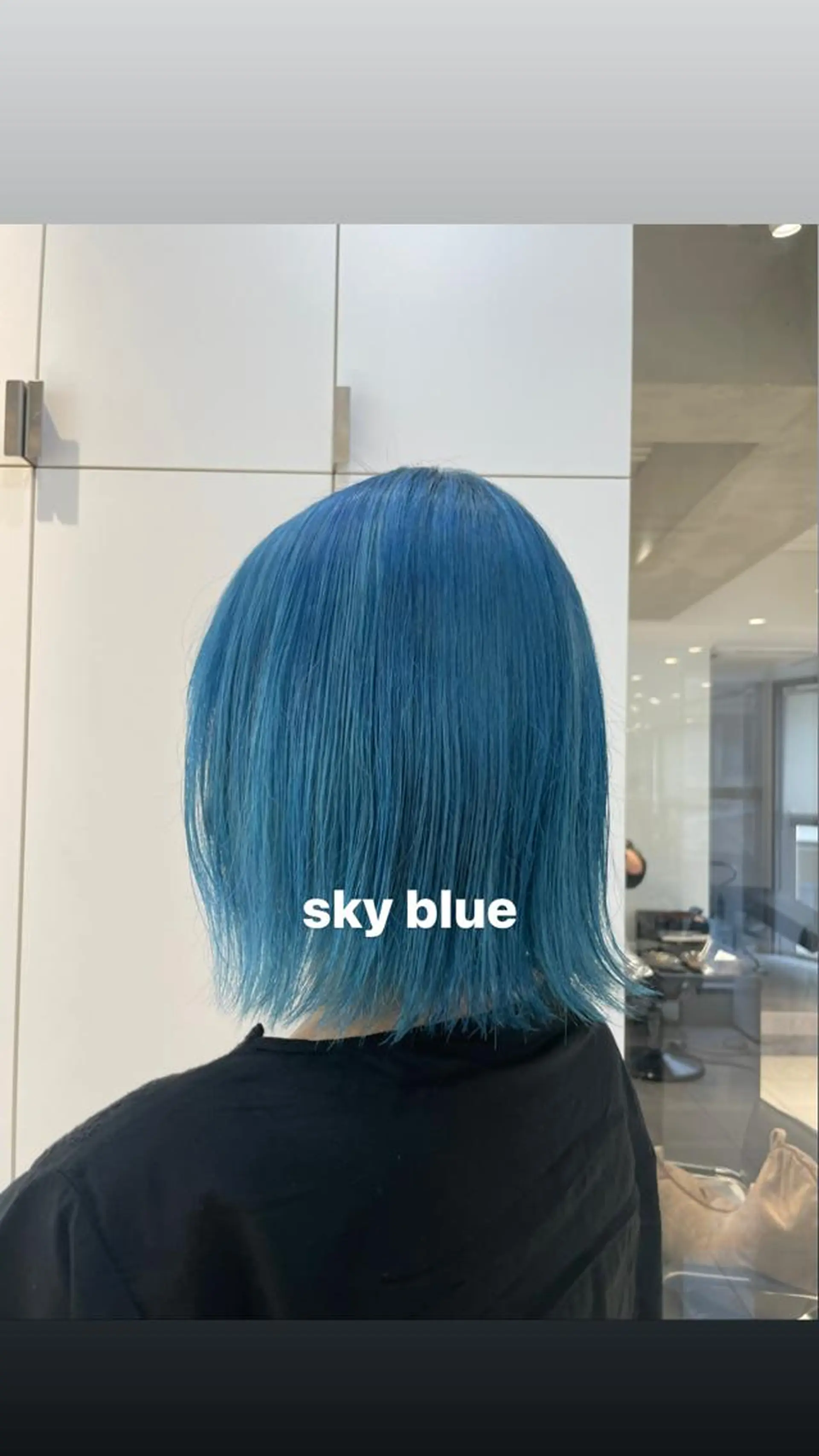 カラー miko🪽地毛風/ ハイトーン/レイヤーのヘアスタイル