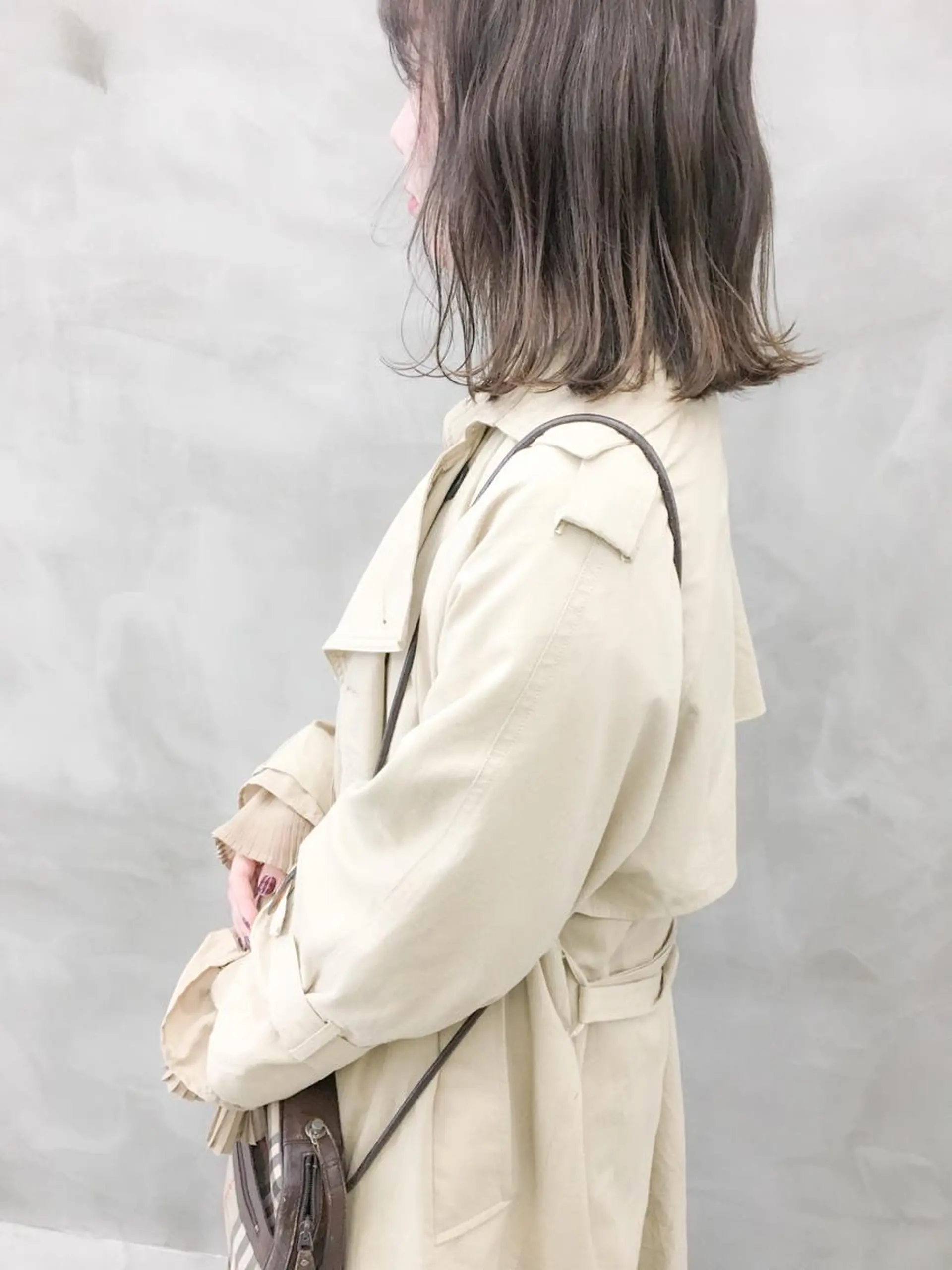 カラー 切りっぱなしボブ ブリーチ ダブルカラー グレージュ ハイトーンカラー ヘッドスパ (女性限定)🍋モエのヘアスタイル