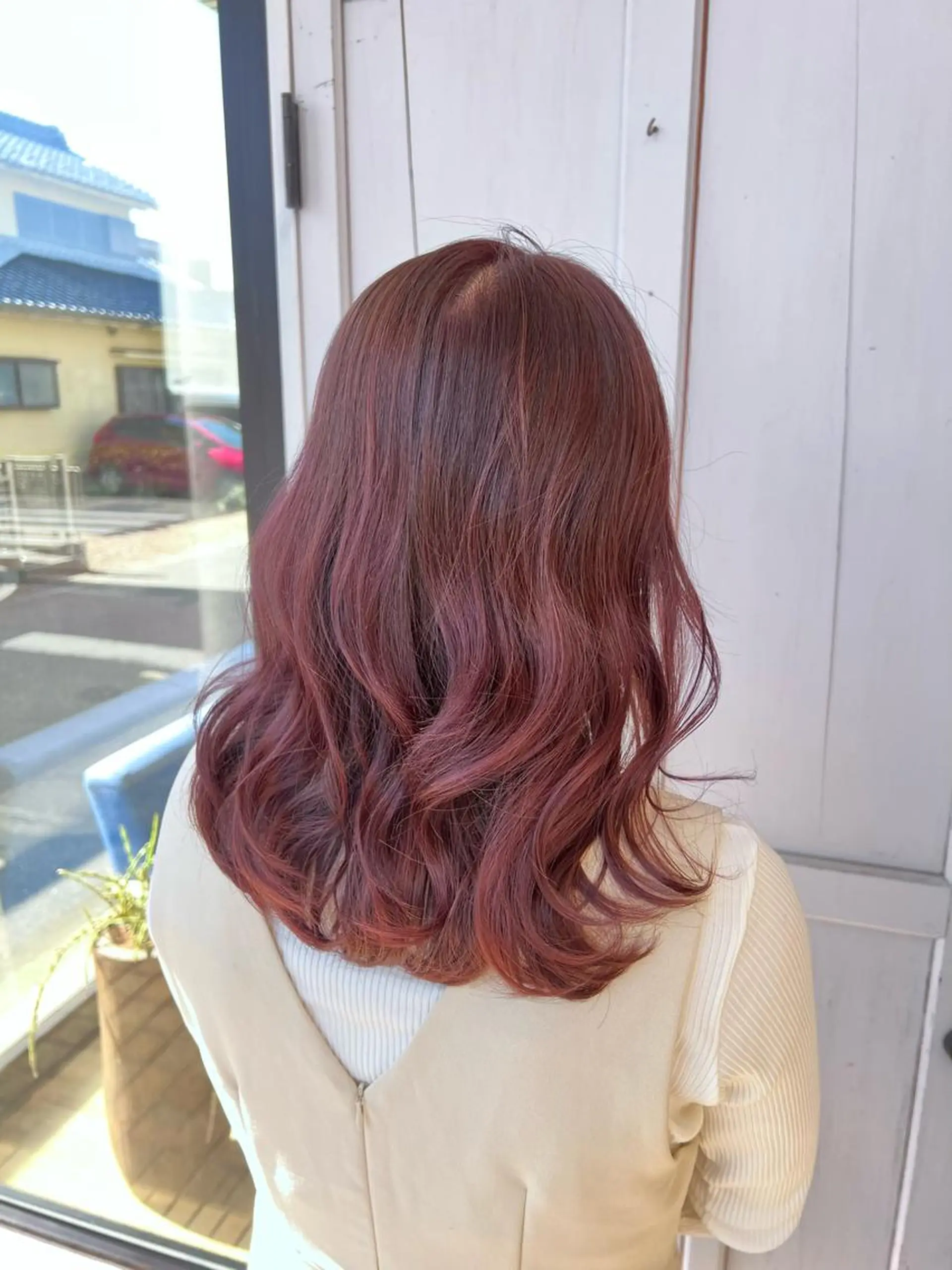 ロング カラー ブリーチ ピンクカラー バイオレットカラー ヘアカラー トリートメント ツキダテ ユイのヘアスタイル