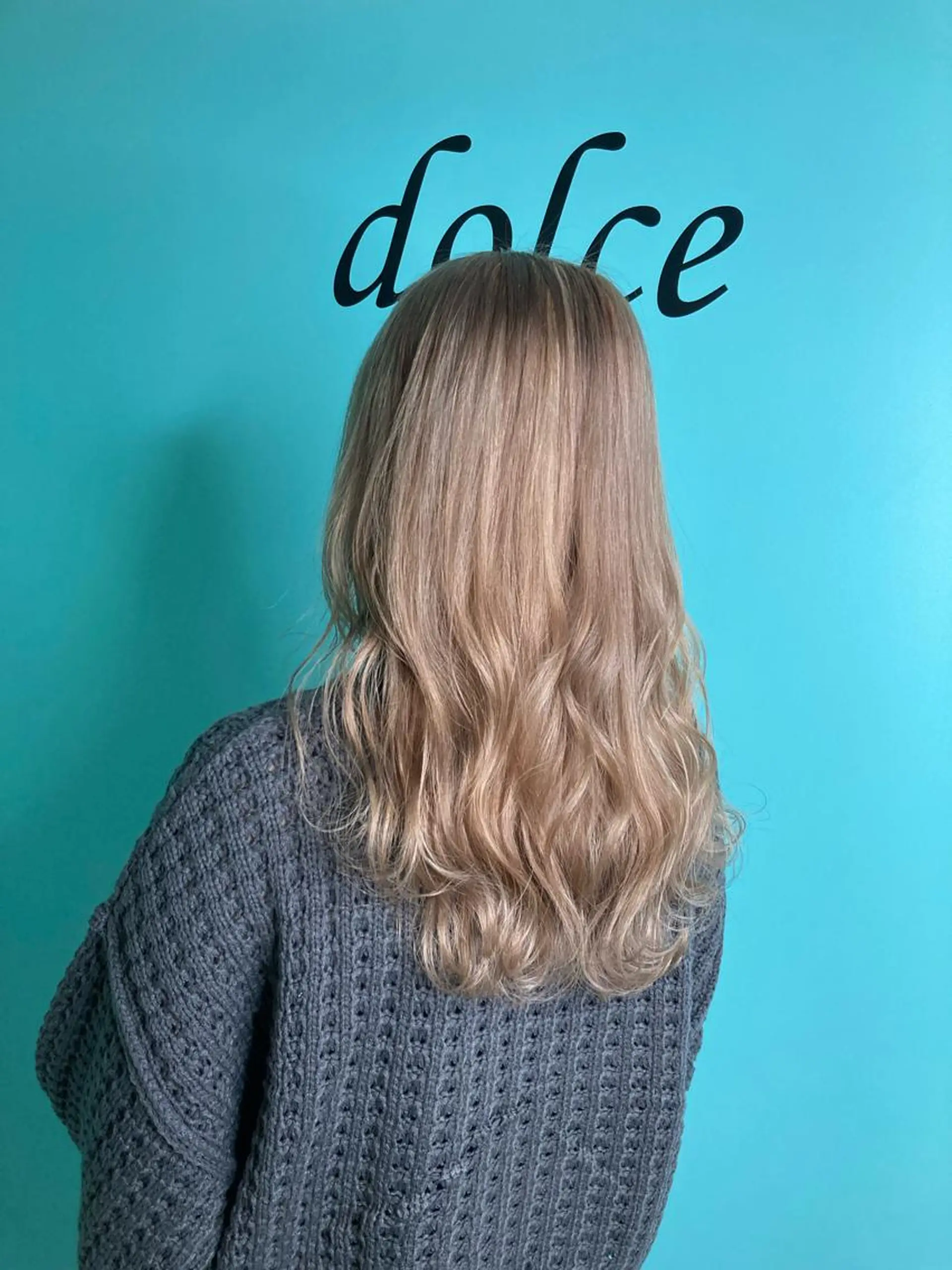 ロング カラー 浦田侑希 CODE.LINEのヘアスタイル