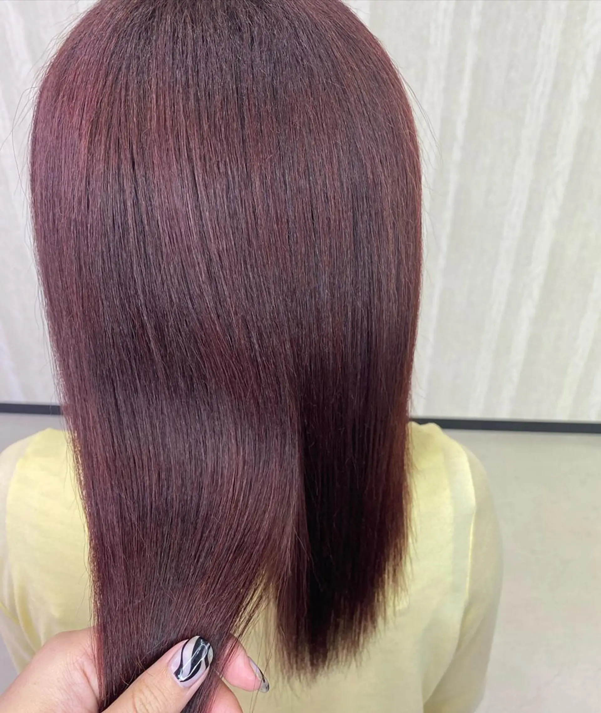 ロング カラー ブリーチ ブラウンカラー ブリーチなしカラー ピンクカラー ピンクパープル UNDER vr 【アンダーバー】のヘアスタイル