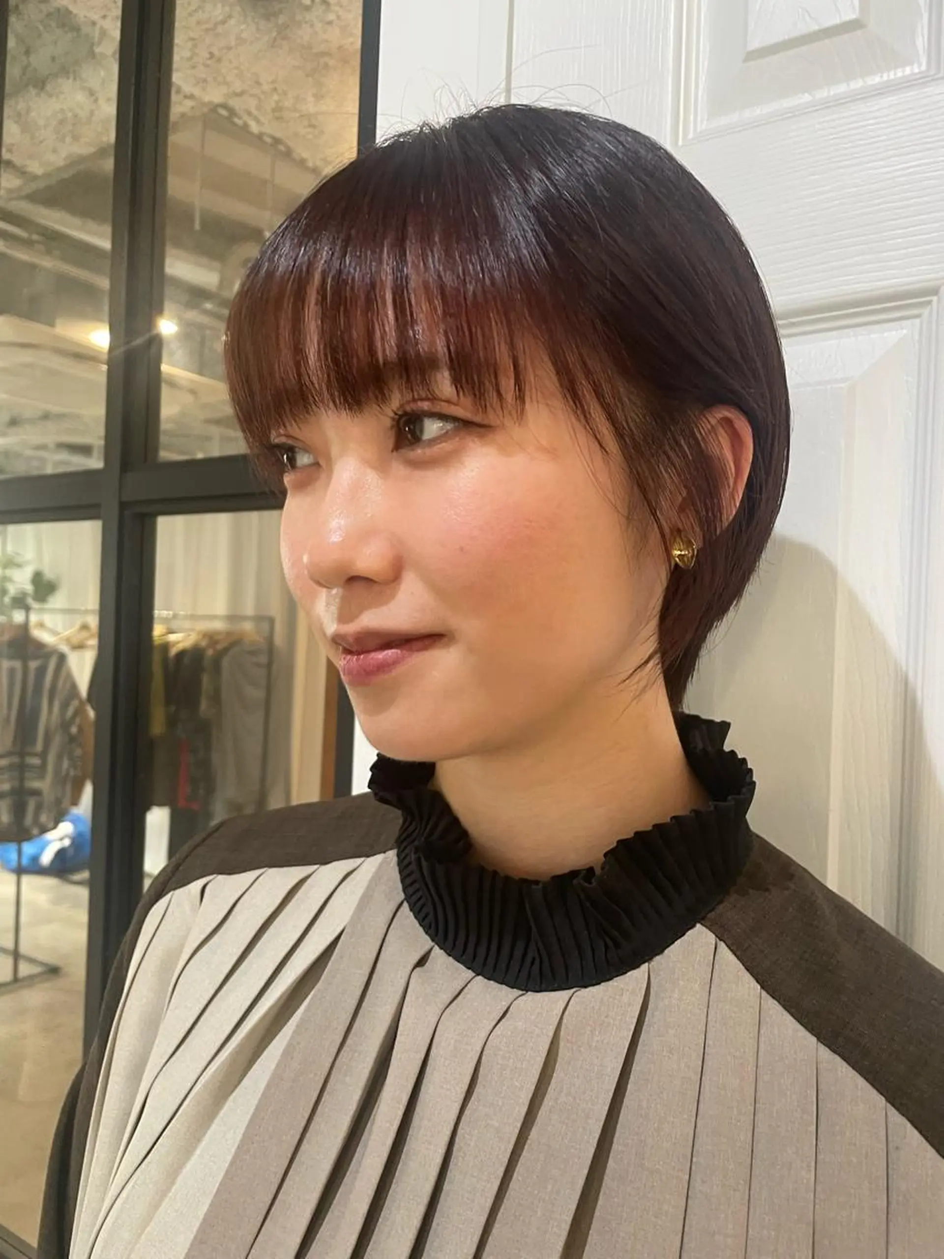 ショート カラー ブラウンカラー ピンクカラー ピンクブラウン ゆるふわガーリーst yle🩰yuukaのヘアスタイル