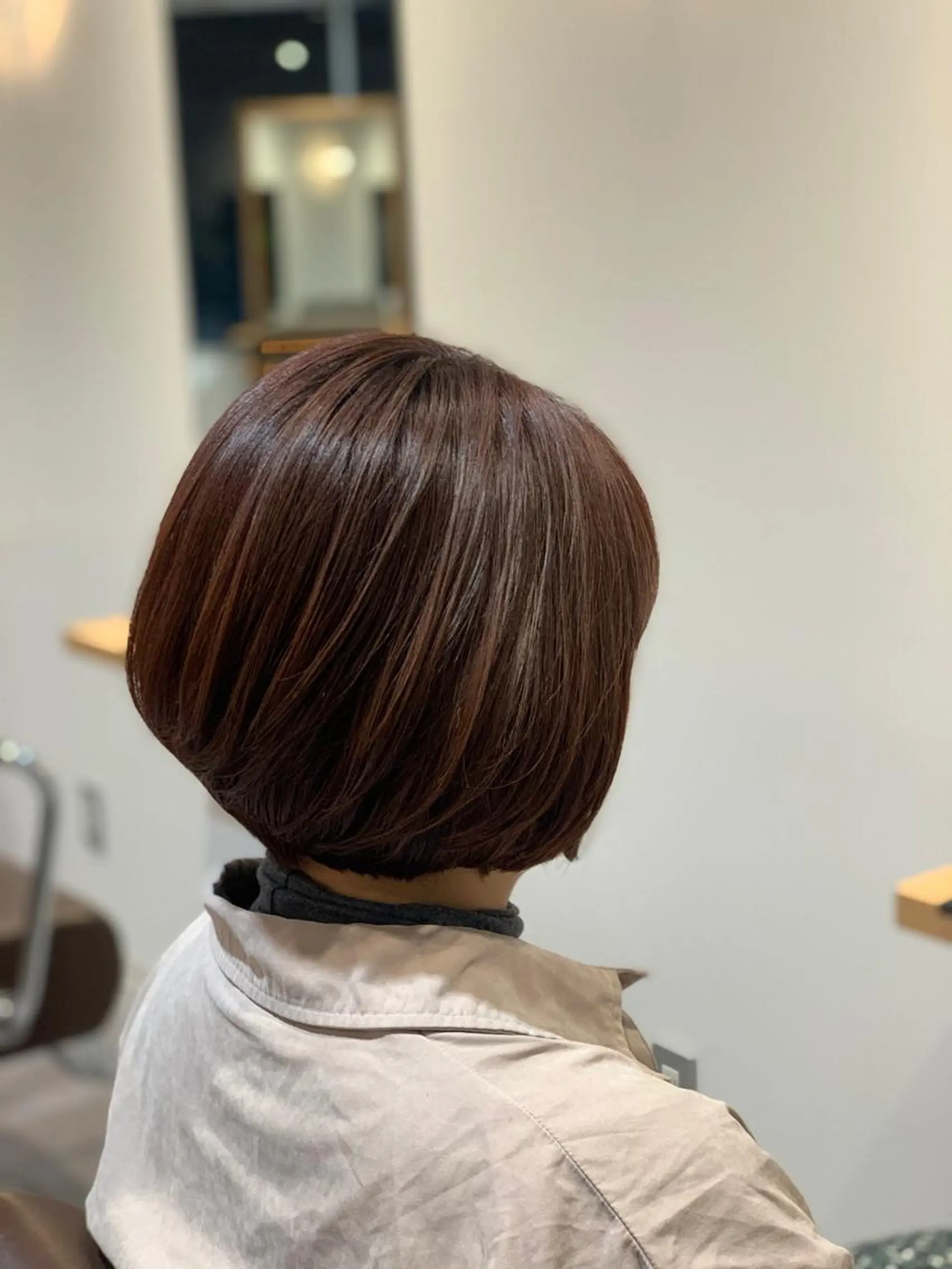 ショート カラー イルミナカラー MIA 菅原のヘアスタイル
