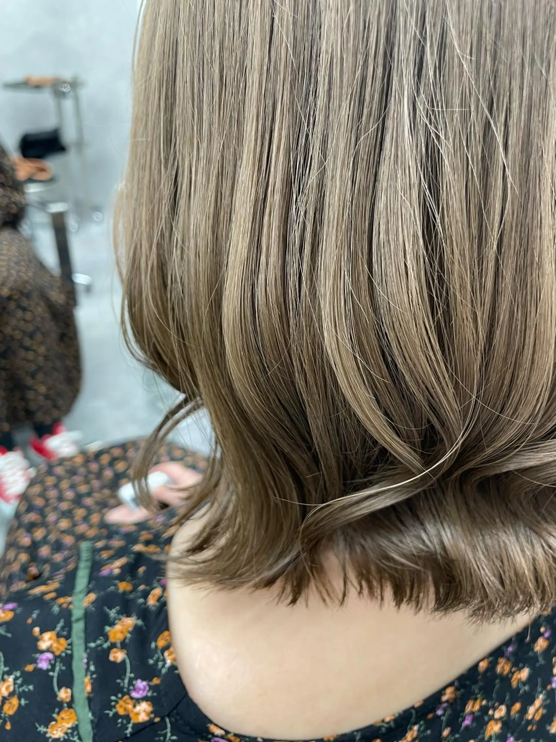 ミディアム カラー ヘアアレンジ 口コミ高評価✨ 安達ももかのマツエク・マツパデザイン