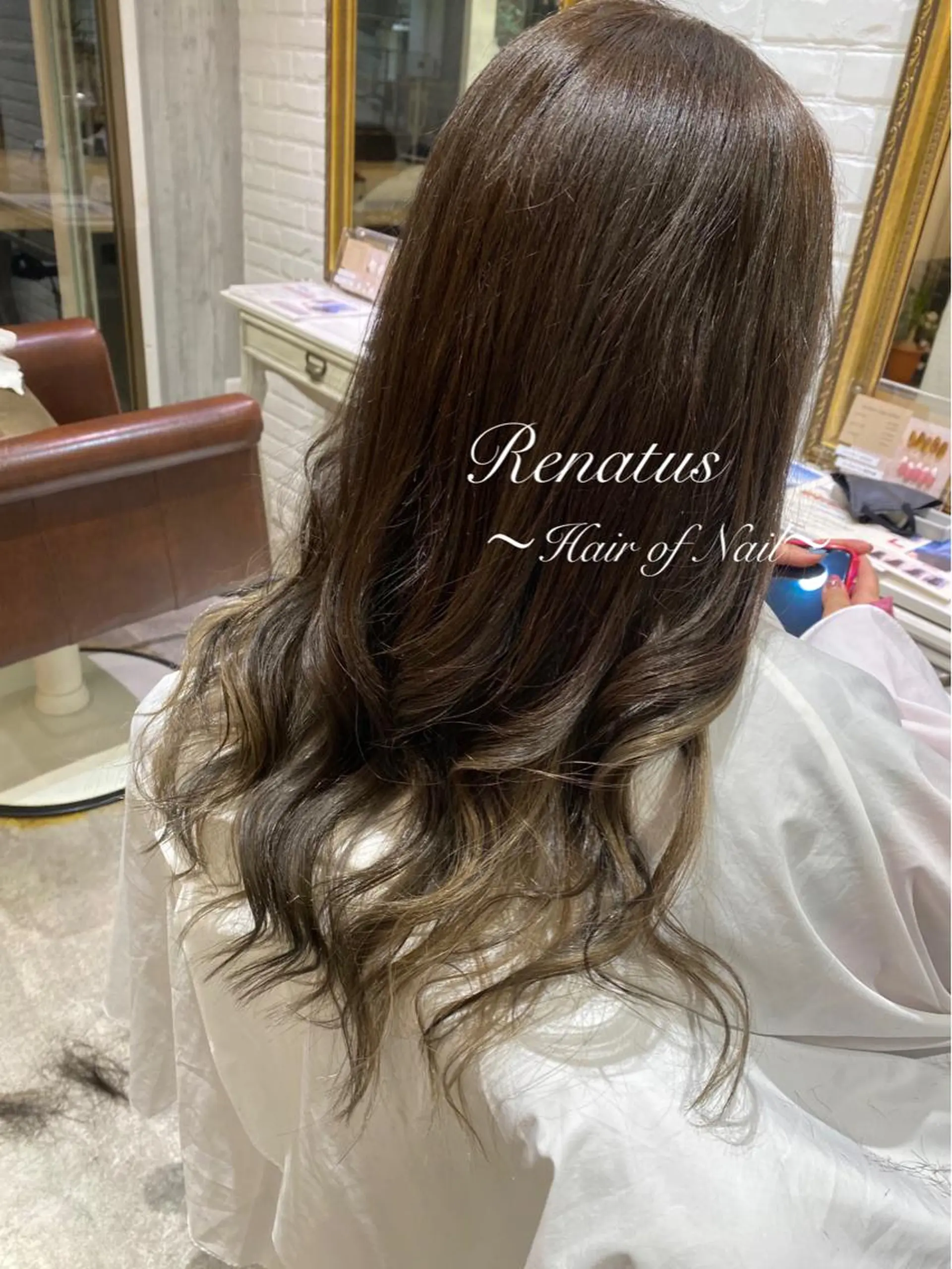 ロング カラー ベージュカラー グレージュ インナーカラー カット ヘアカラー トリートメント Renatus店長 金子裕美のヘアスタイル