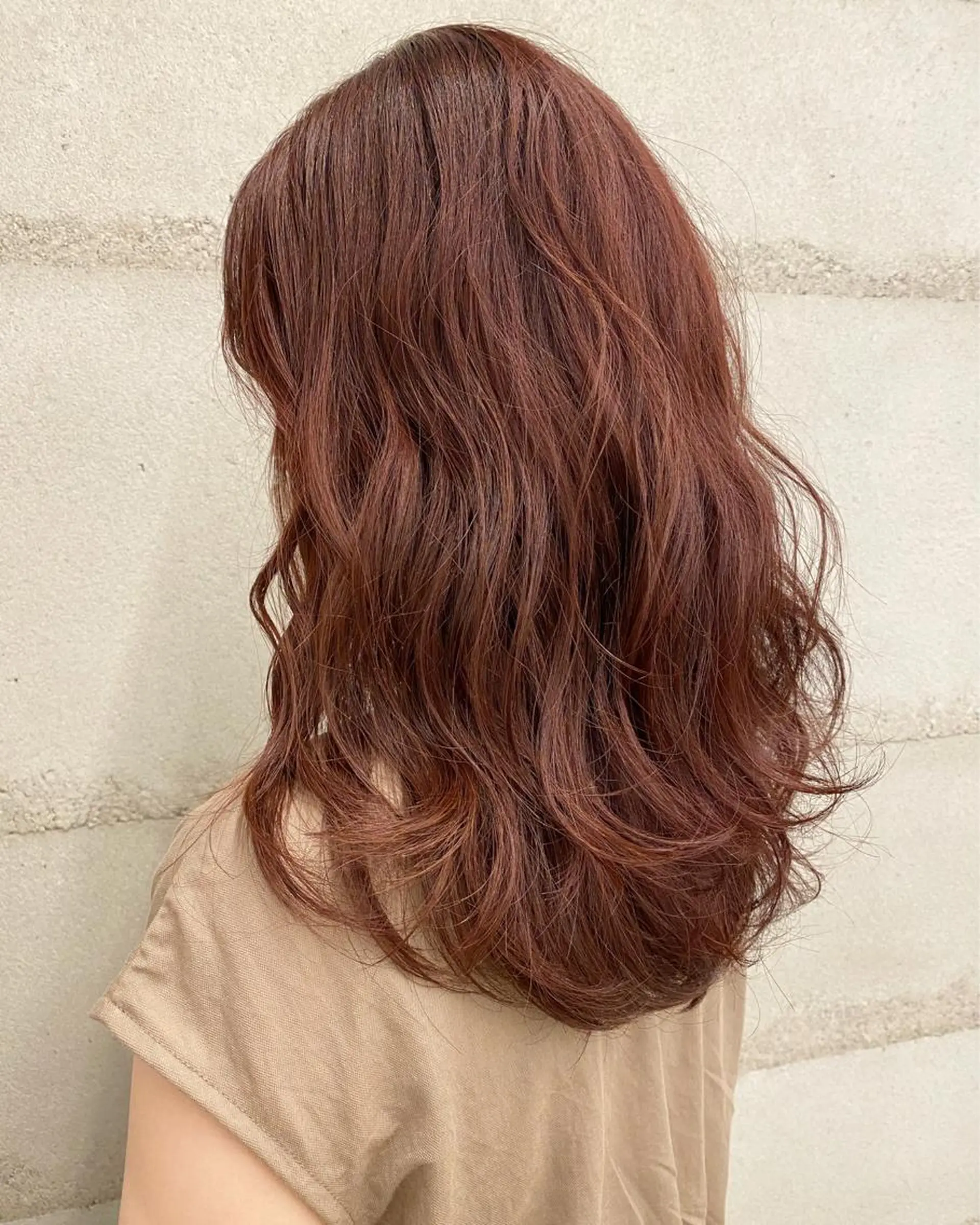 セミロング ナガイ アヤのヘアスタイル