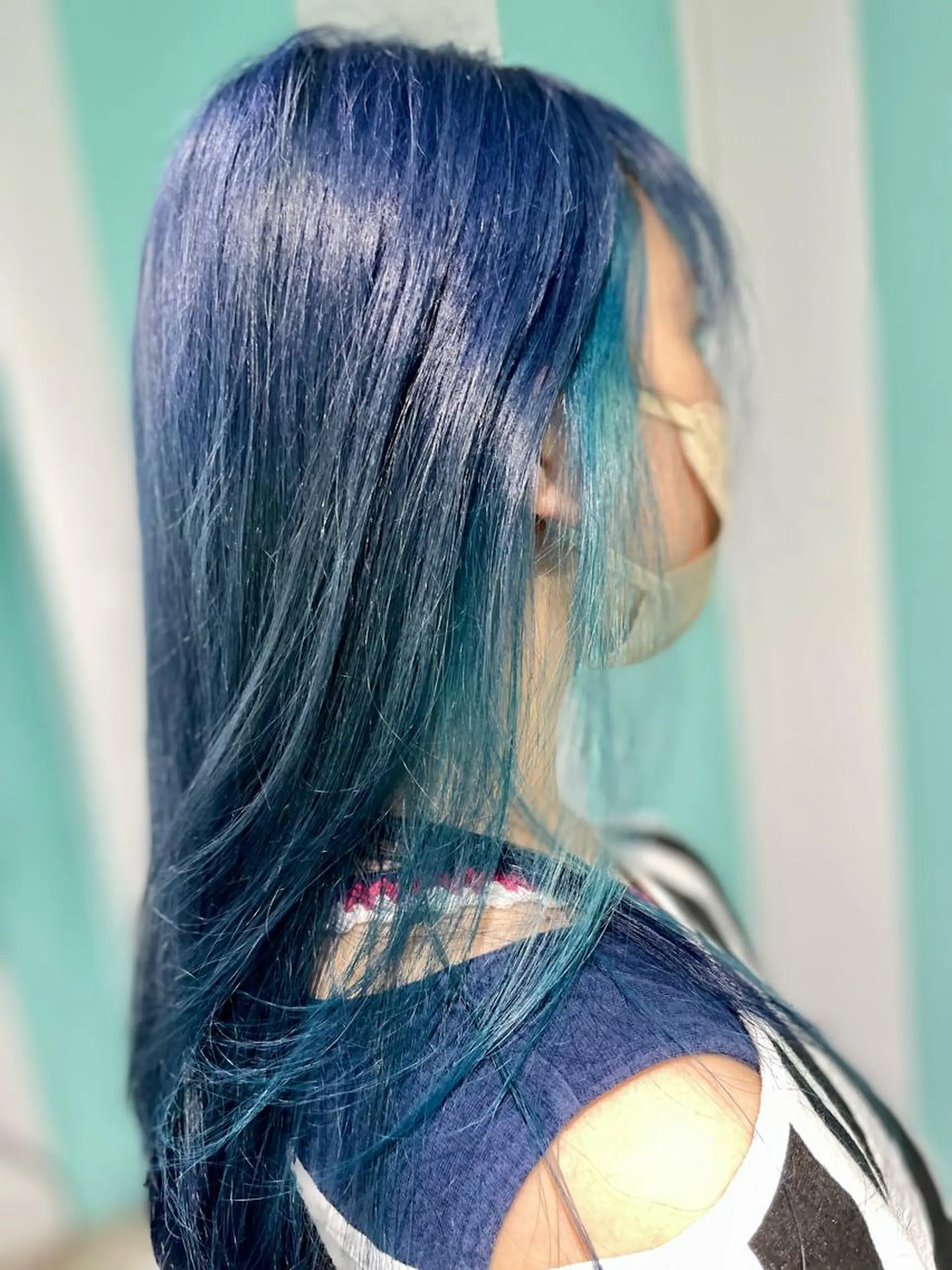 ロング ヘアカラー 原 千景のヘアスタイル