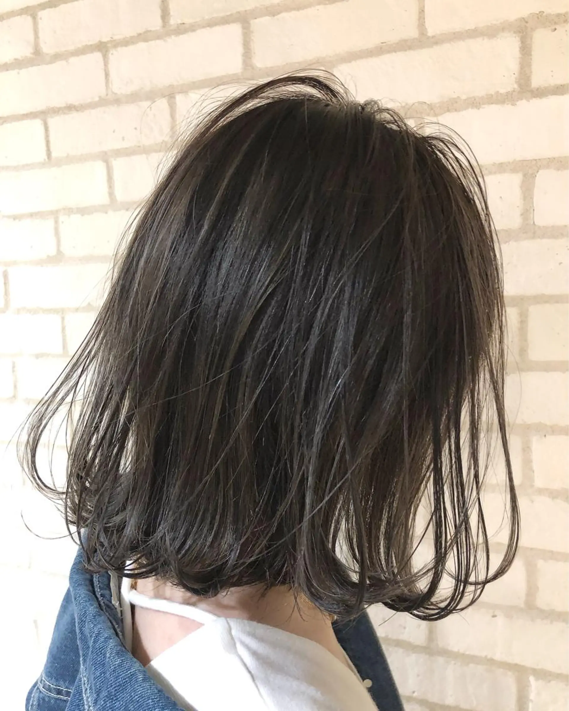 ミディアム カラー アディクシーカラー ブルーカラー ブルージュ イルミナカラー takumi Hのヘアスタイル