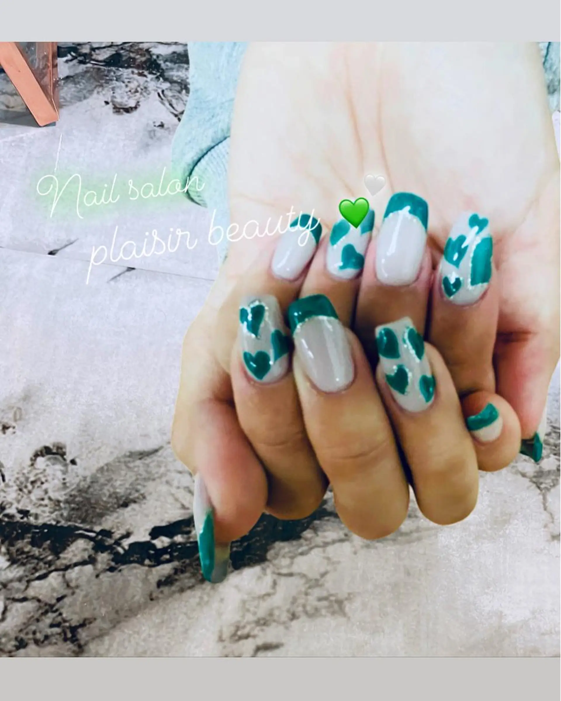 ネイル アートネイル 持ち込み Nallsalon Plaisirbeauty所属・Plaisir beautyのネイルデザイン