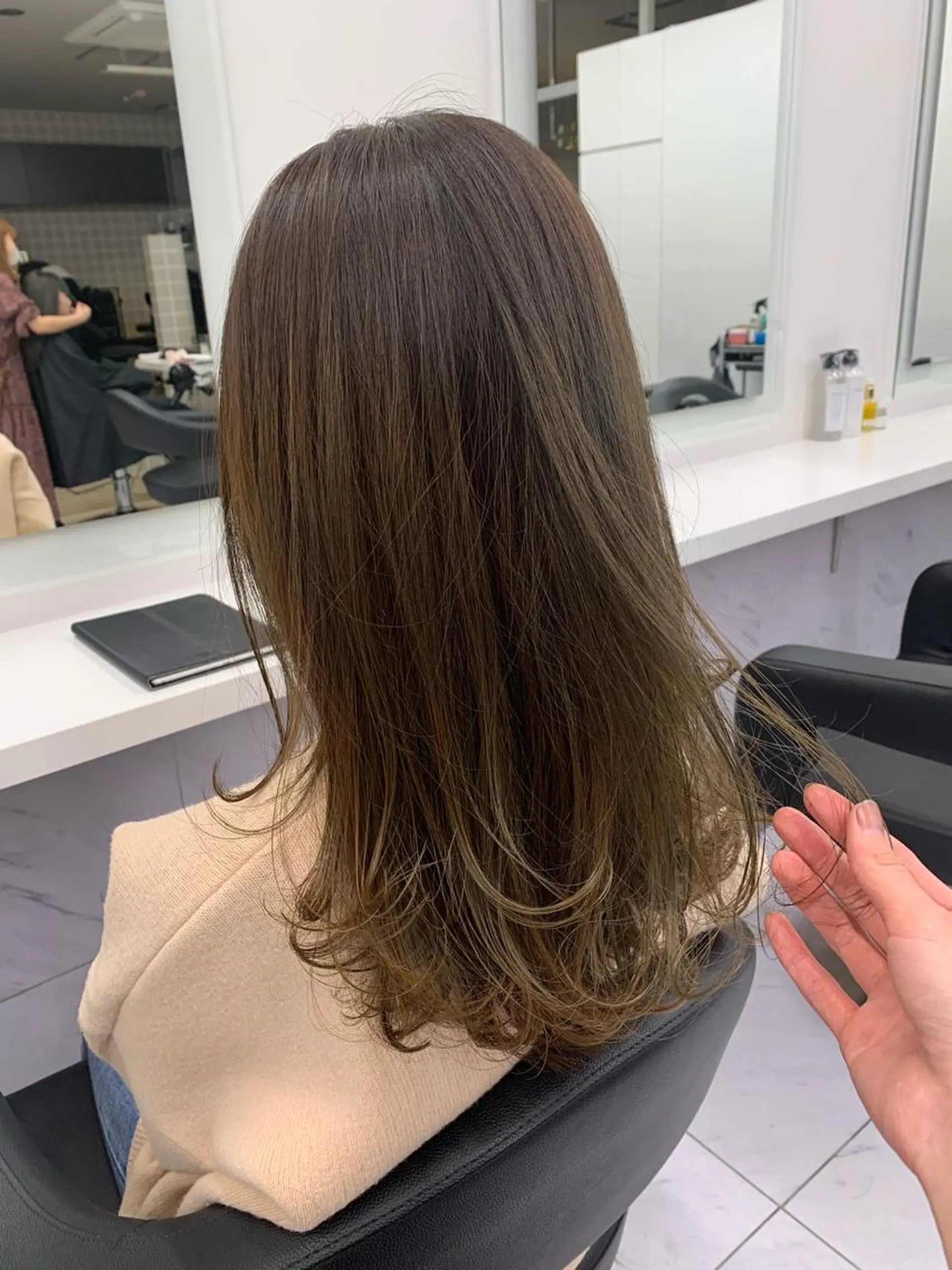 ロング 【美容室が苦手な方 専問美容室】MIHOのヘアスタイル