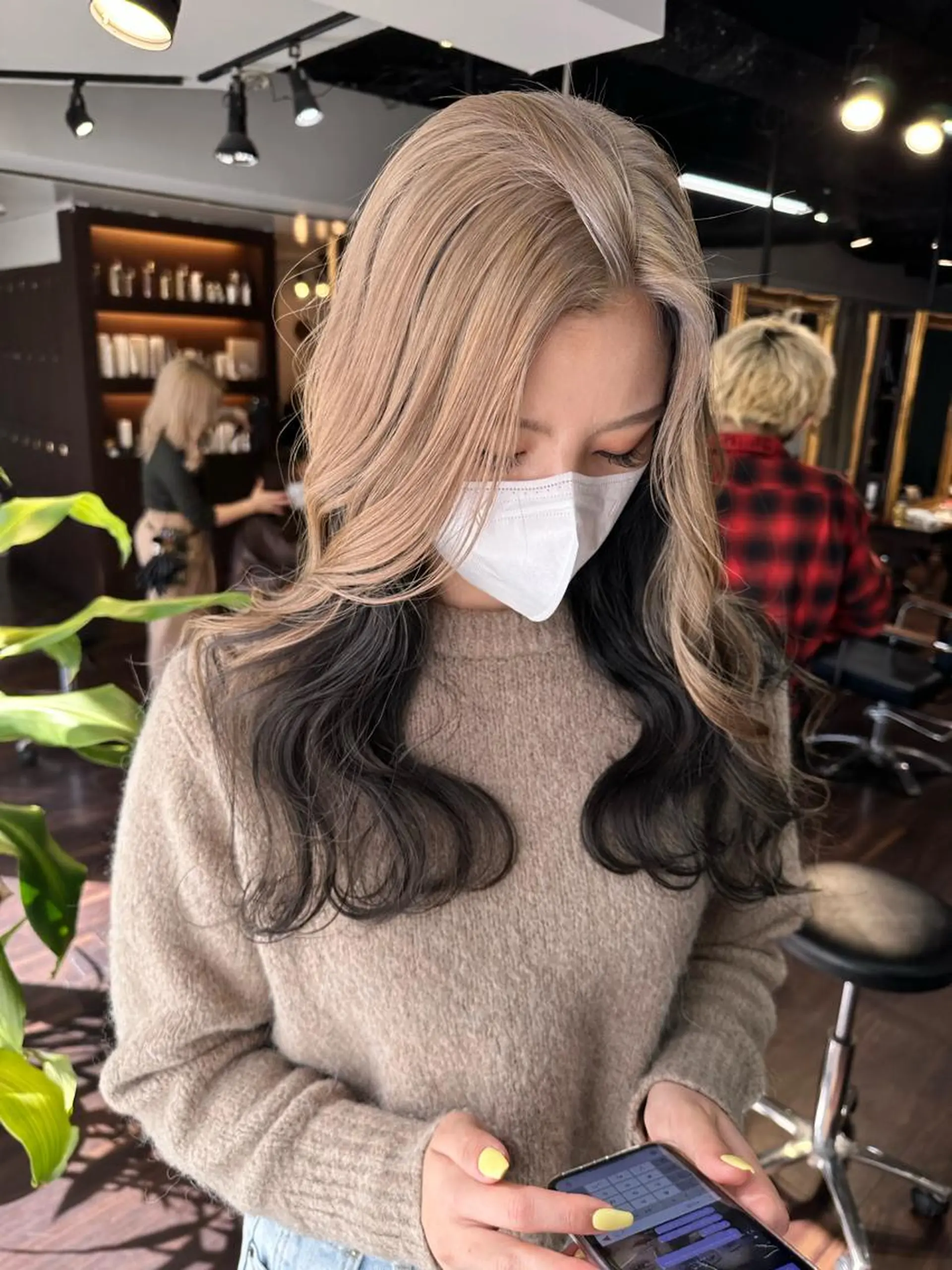 ロング カラー アディクシーカラー ブリーチ ケアブリーチ デザインカラー ハイトーンカラー ワンホン/エクステ ケラチン/Kaitoのヘアスタイル