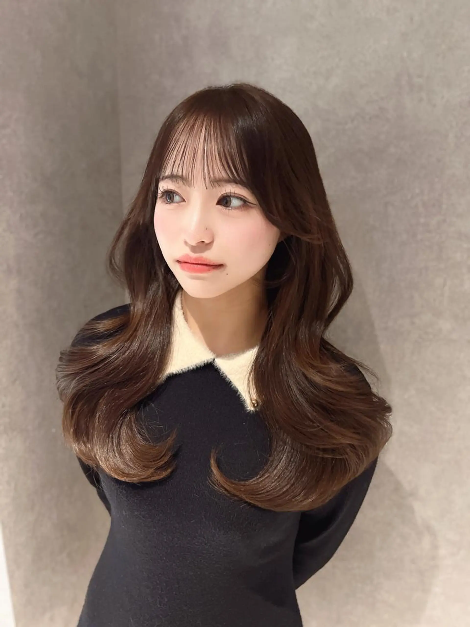 ロング カラー 顔周り似合わせ・巻け るレイヤー水谷航大のヘアスタイル