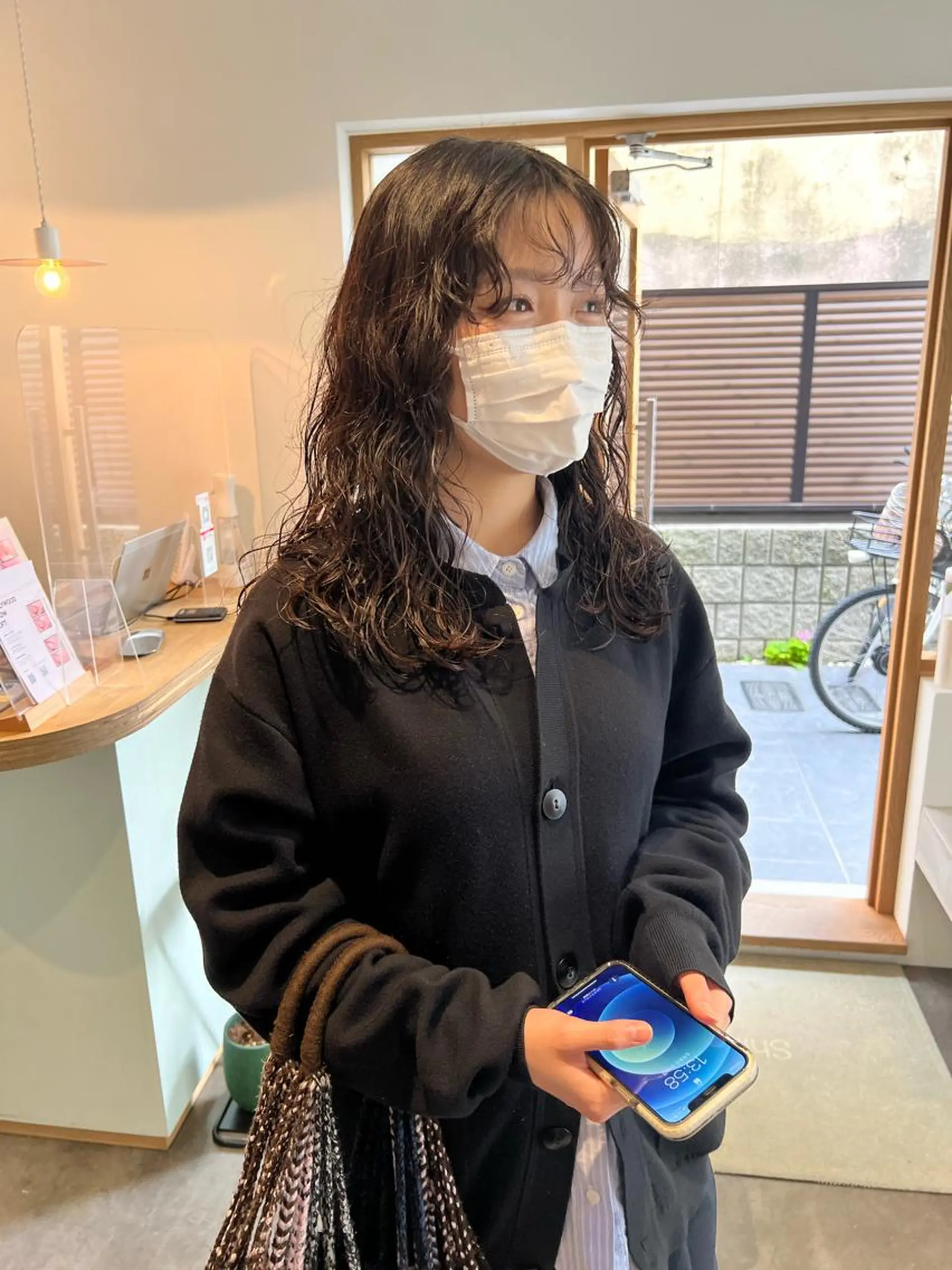 ミディアム カラー パーマ ミディアムパーマ /癖毛パーマのヘアスタイル