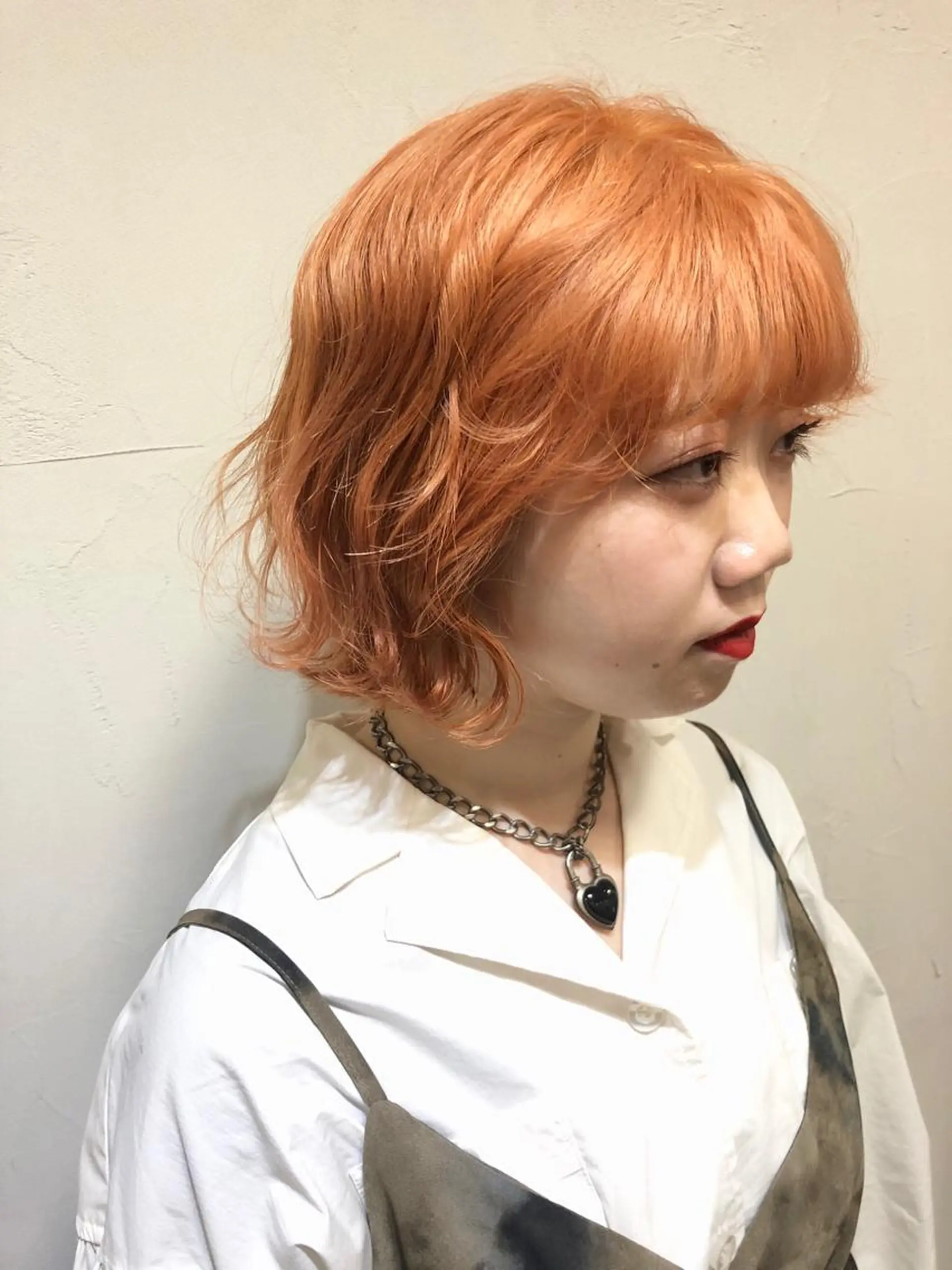 ショート カラー ハイトーンカラー オレンジ ボブ ヘアカラー 千葉 郁也のヘアスタイル