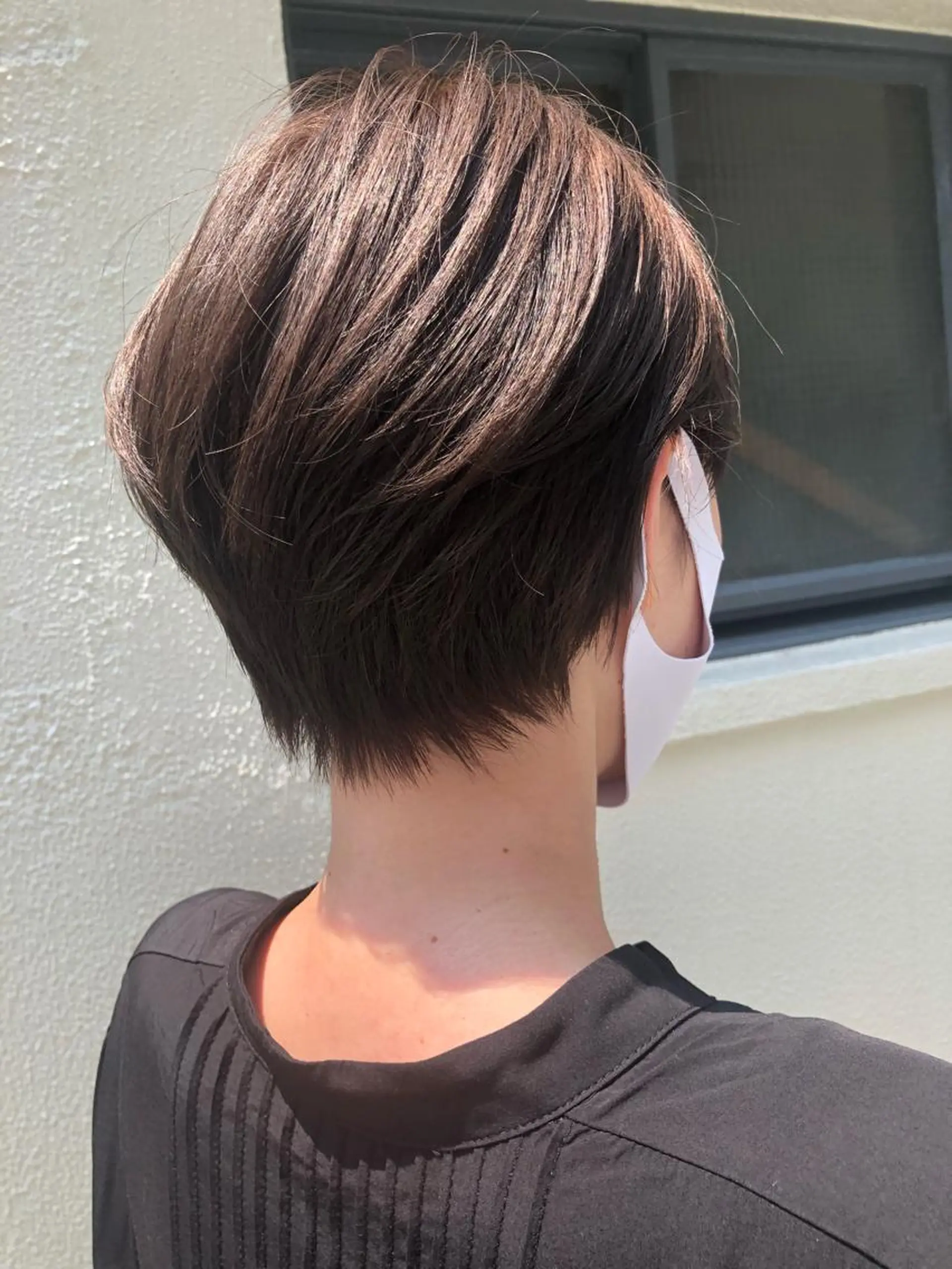 ショート カット ヘアカラー トリートメント 岡本 一平のヘアスタイル