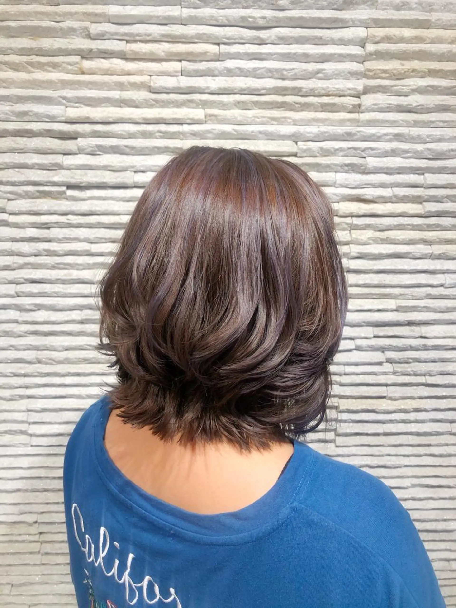 ミディアム カラー メッシュ 嶋田 ゆきのヘアスタイル