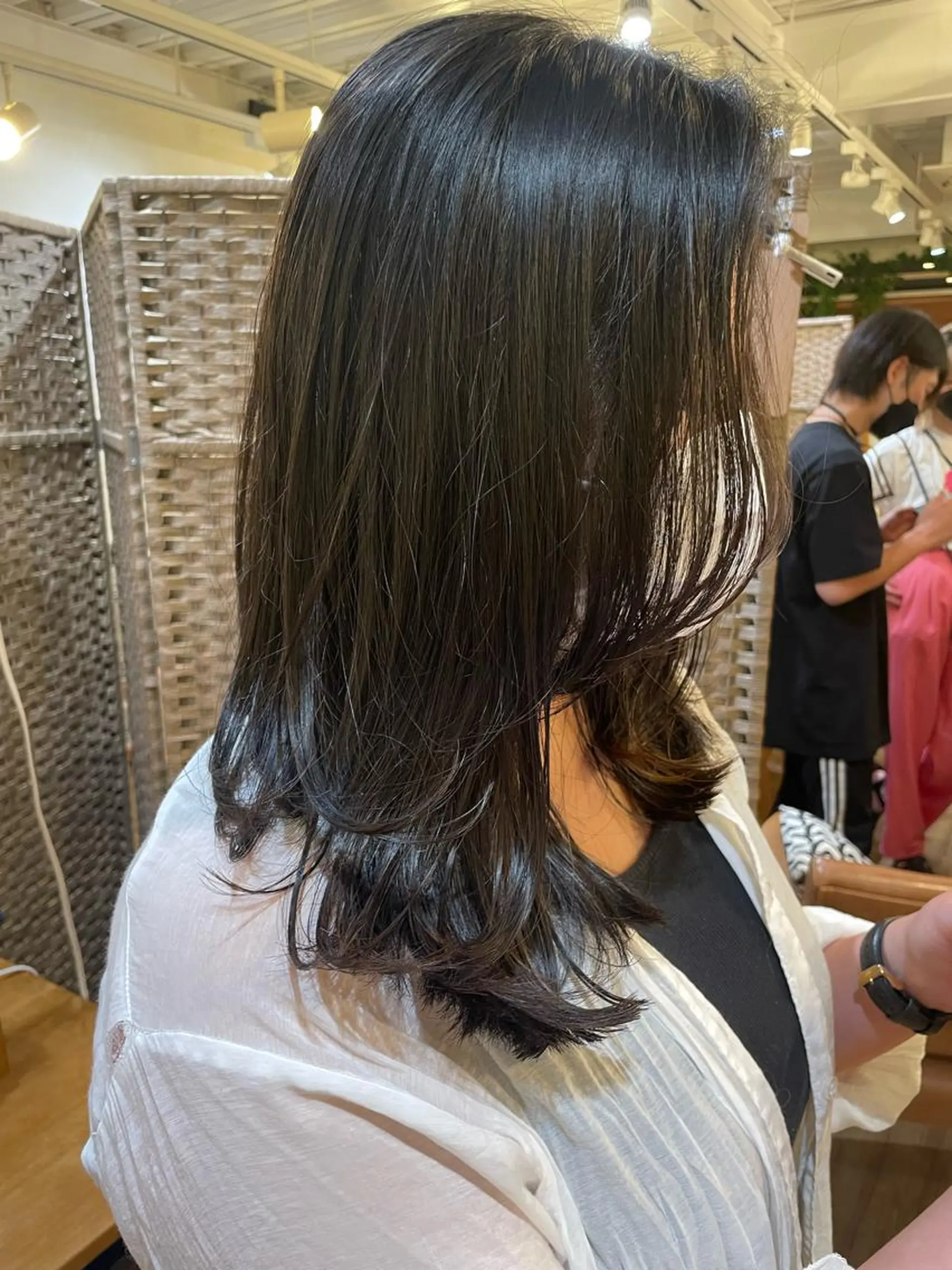 セミロング 林 花鈴🐇🌸のヘアスタイル