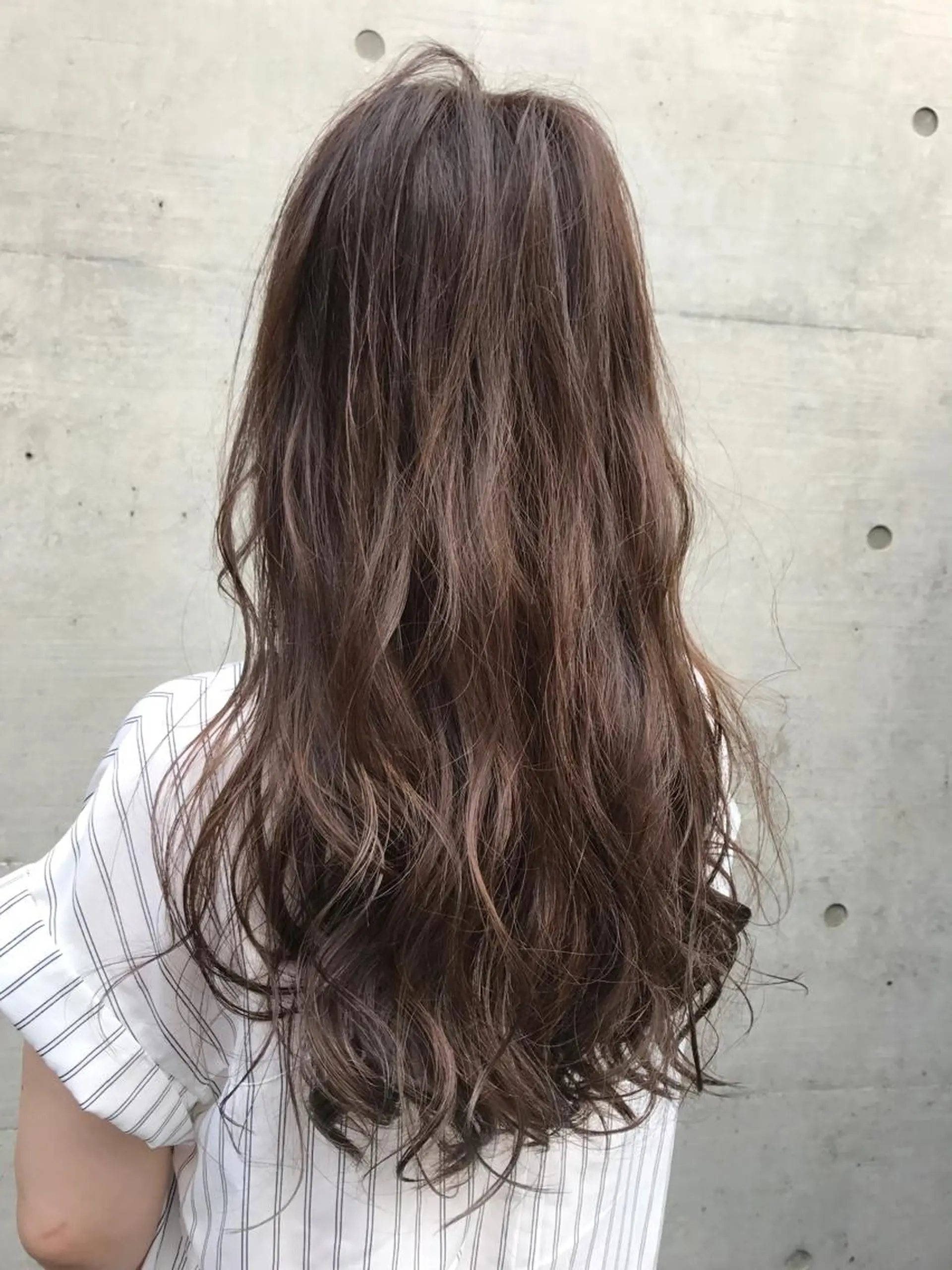 ロング カラー 透明感カラー ハイライトカラー ハイライト 店長担当🌟 矢吹ガブリエル🌟のヘアスタイル