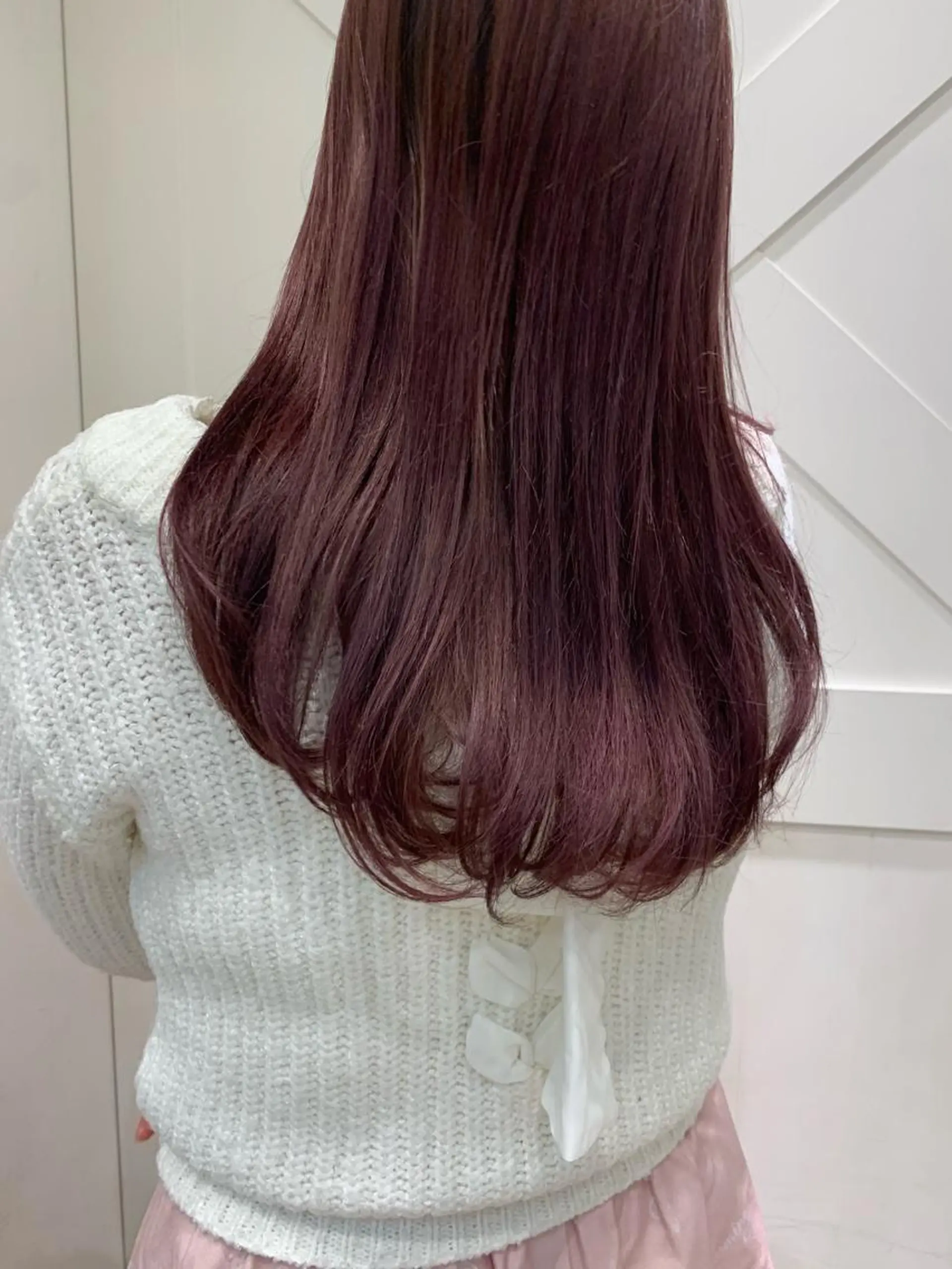 ロング ロング 秋守 百華のヘアスタイル