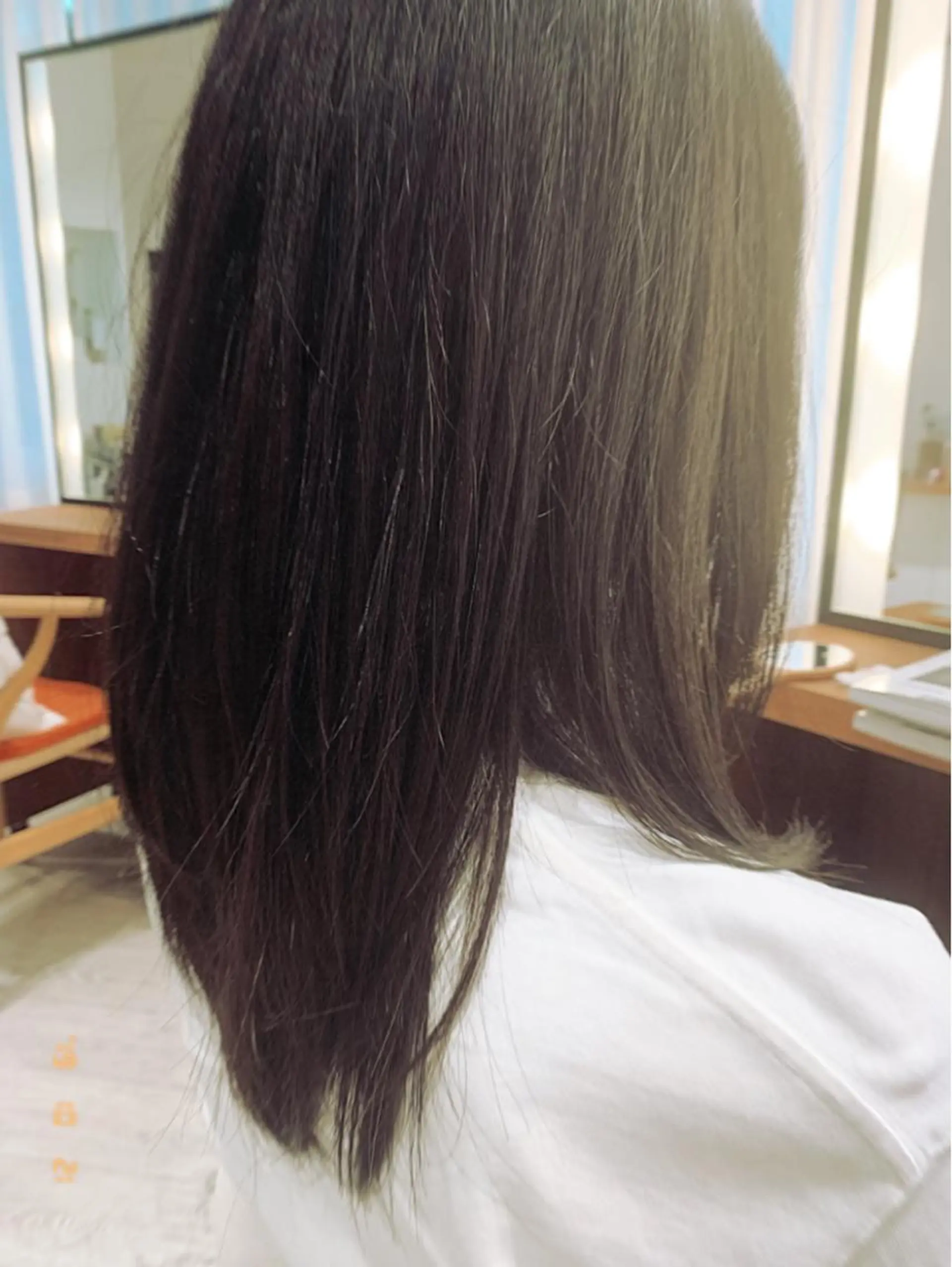 ロング レイヤーカット ムトウ リンカのヘアスタイル