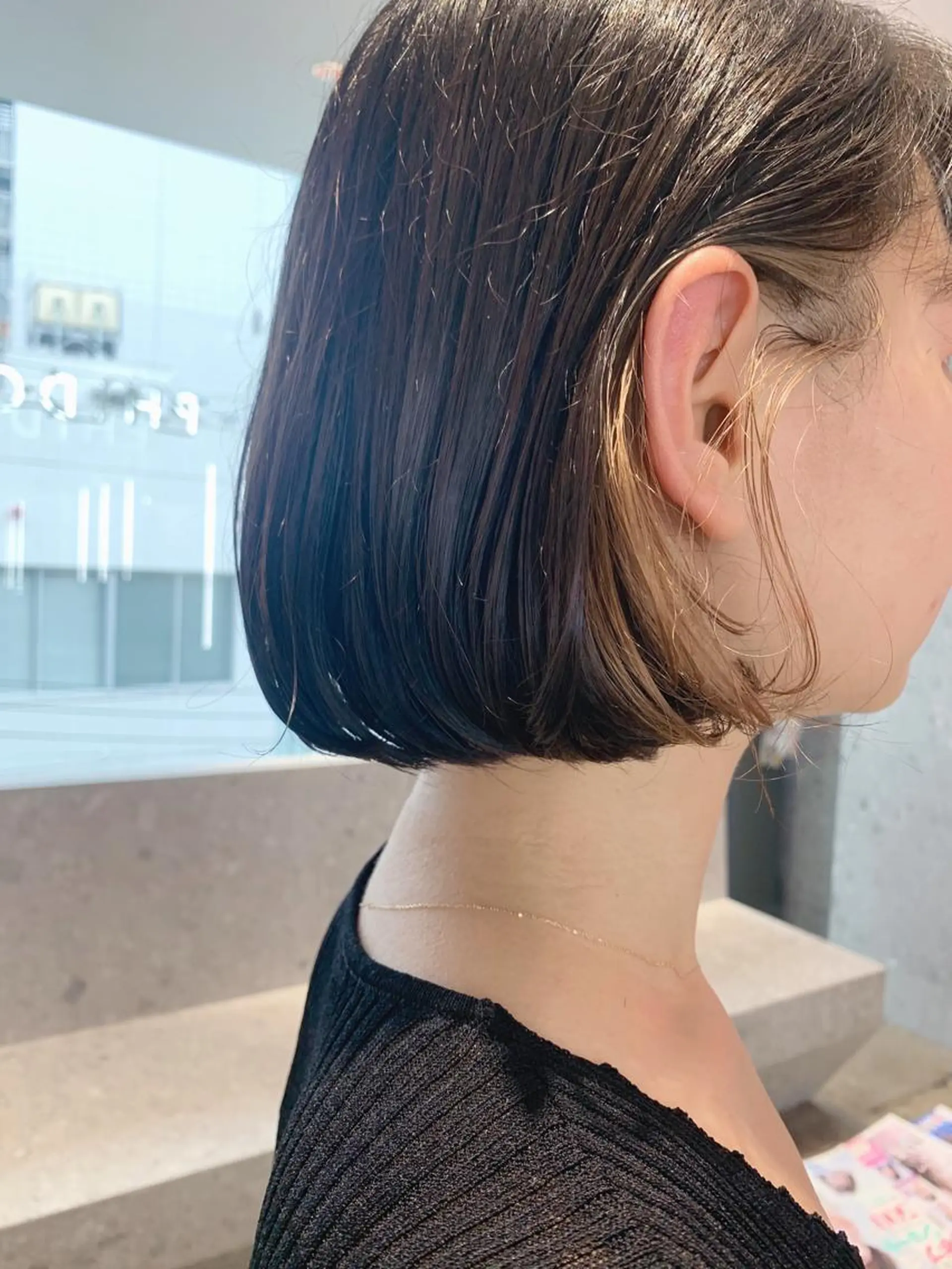 ショート カラー グレージュ インナーカラー PHIDGE所属・山下 千明のヘアスタイル